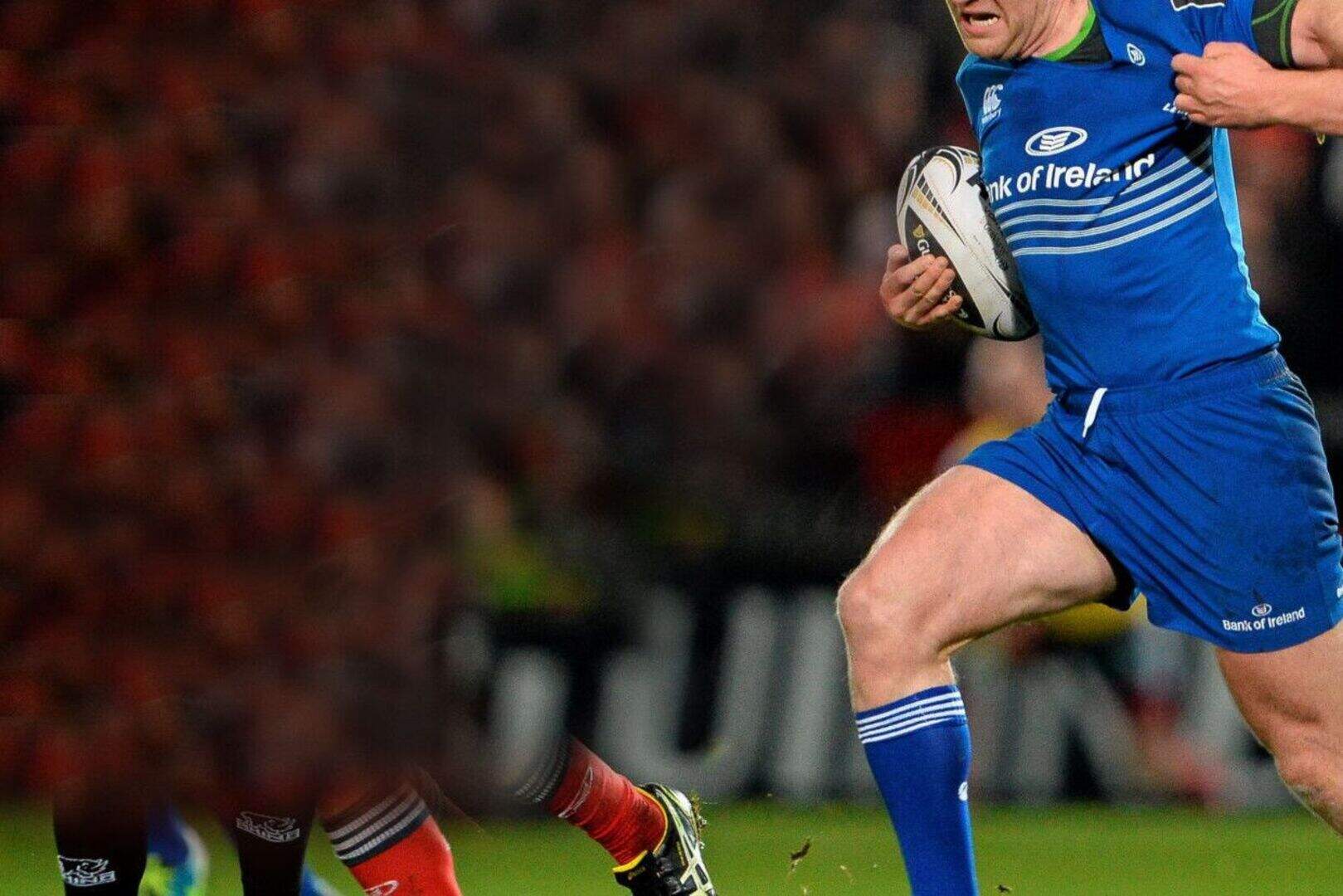 26 December 2014; Luke Fitzgerald, Leinster, is tackled by CJ Stander, Munster. Guinness PRO12, Round 11, Munster v Leinster, Thomond Park, Limerick. Picture credit: Brendan Moran / SPORTSFILE