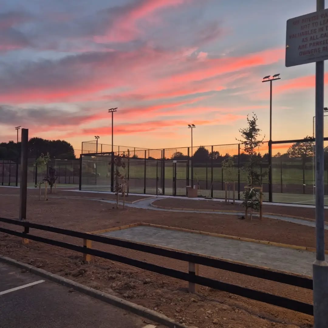 Leading Wexford Hotel opens town’s first padel courts after major Tripadvisor honour