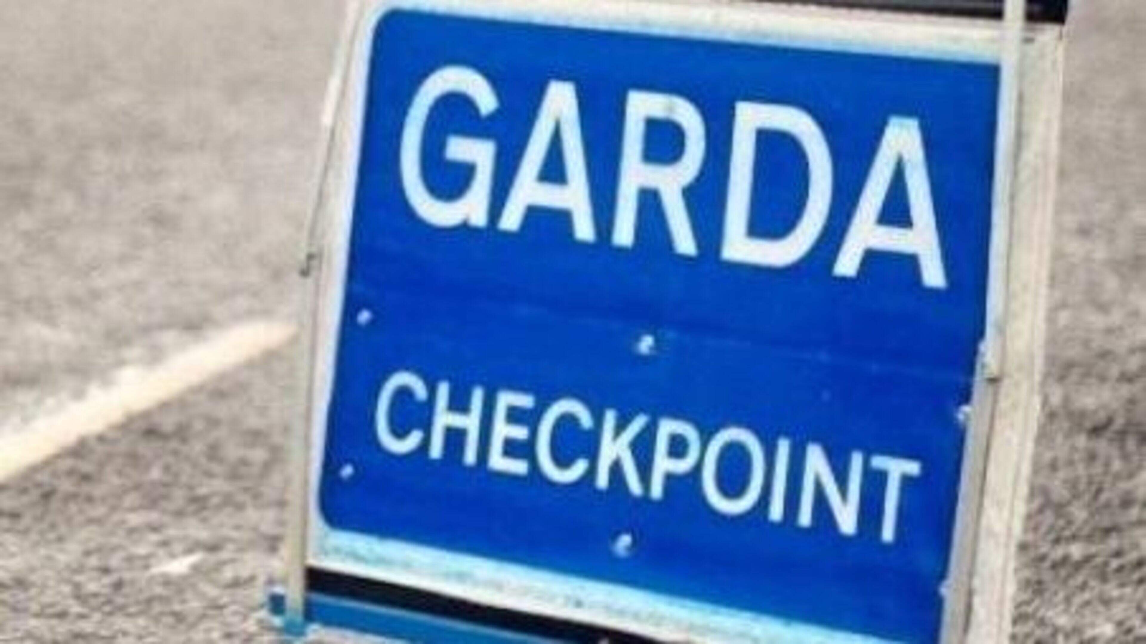 Woman in her 80s dies and two seriously injured in two-car crash in Co Clare