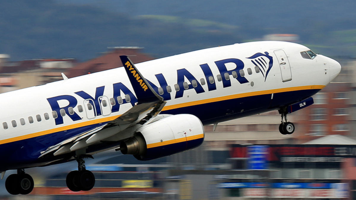 Man almost sucked out of ‘dislodged’ window on Ryanair flight
