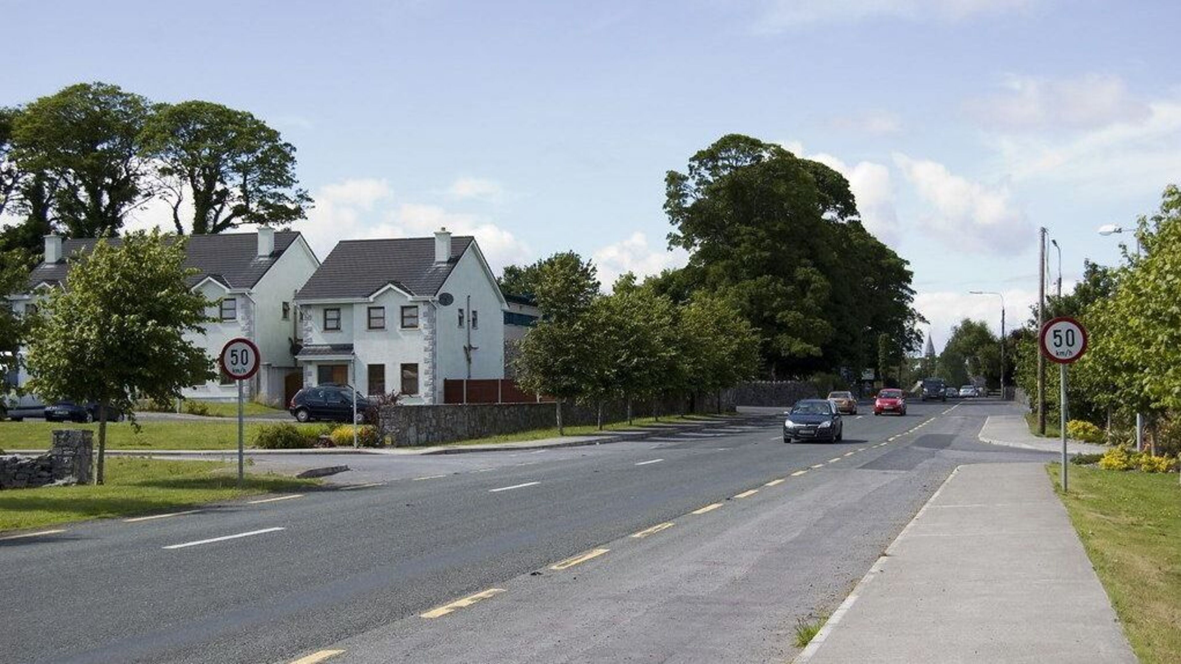 Driver allegedly threw hot coffee in Garda’s face after attempt to seize his van