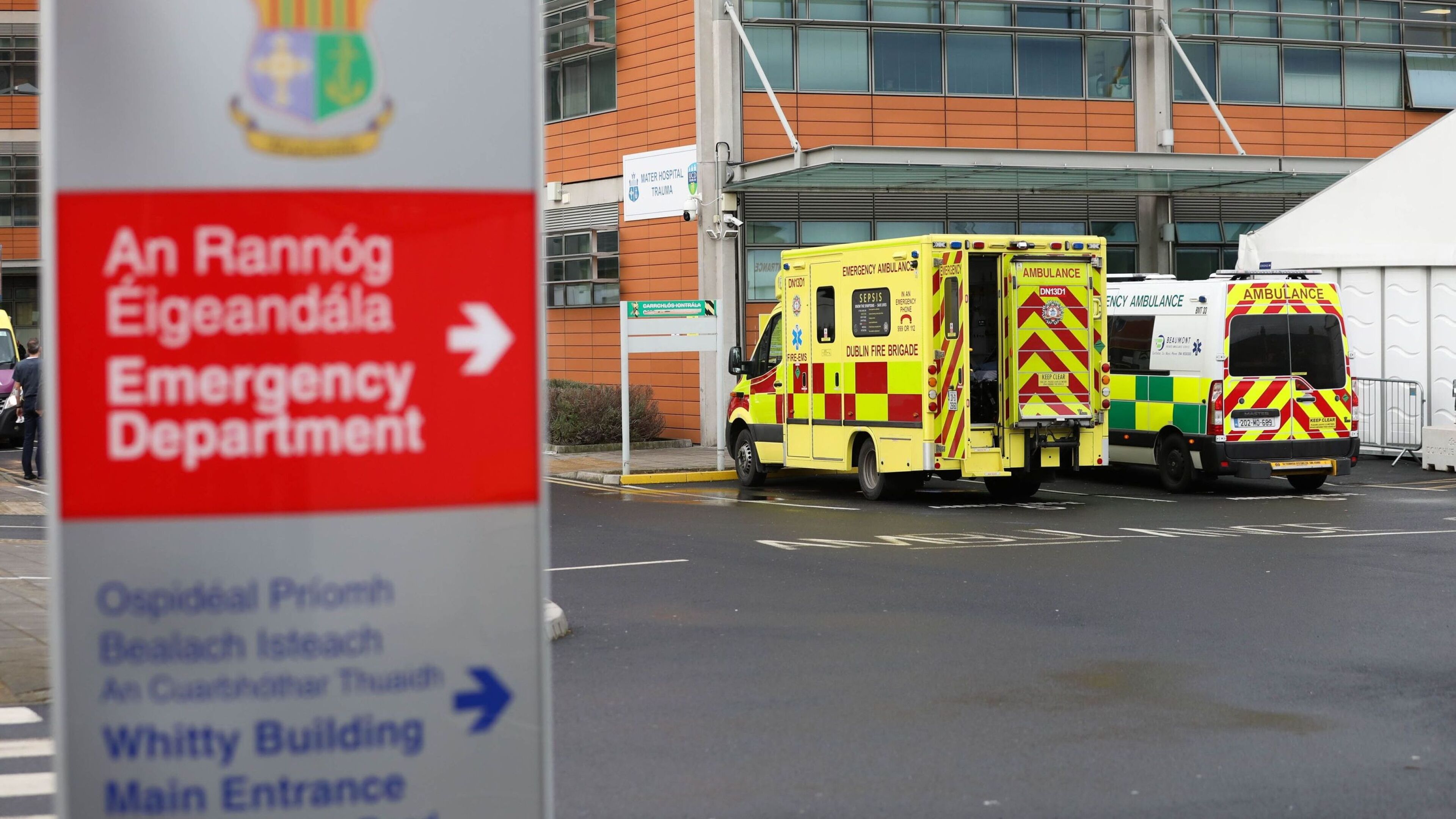 Eight HSE workers suffered serious injuries as more than 12,500 attacks reported on medical staff