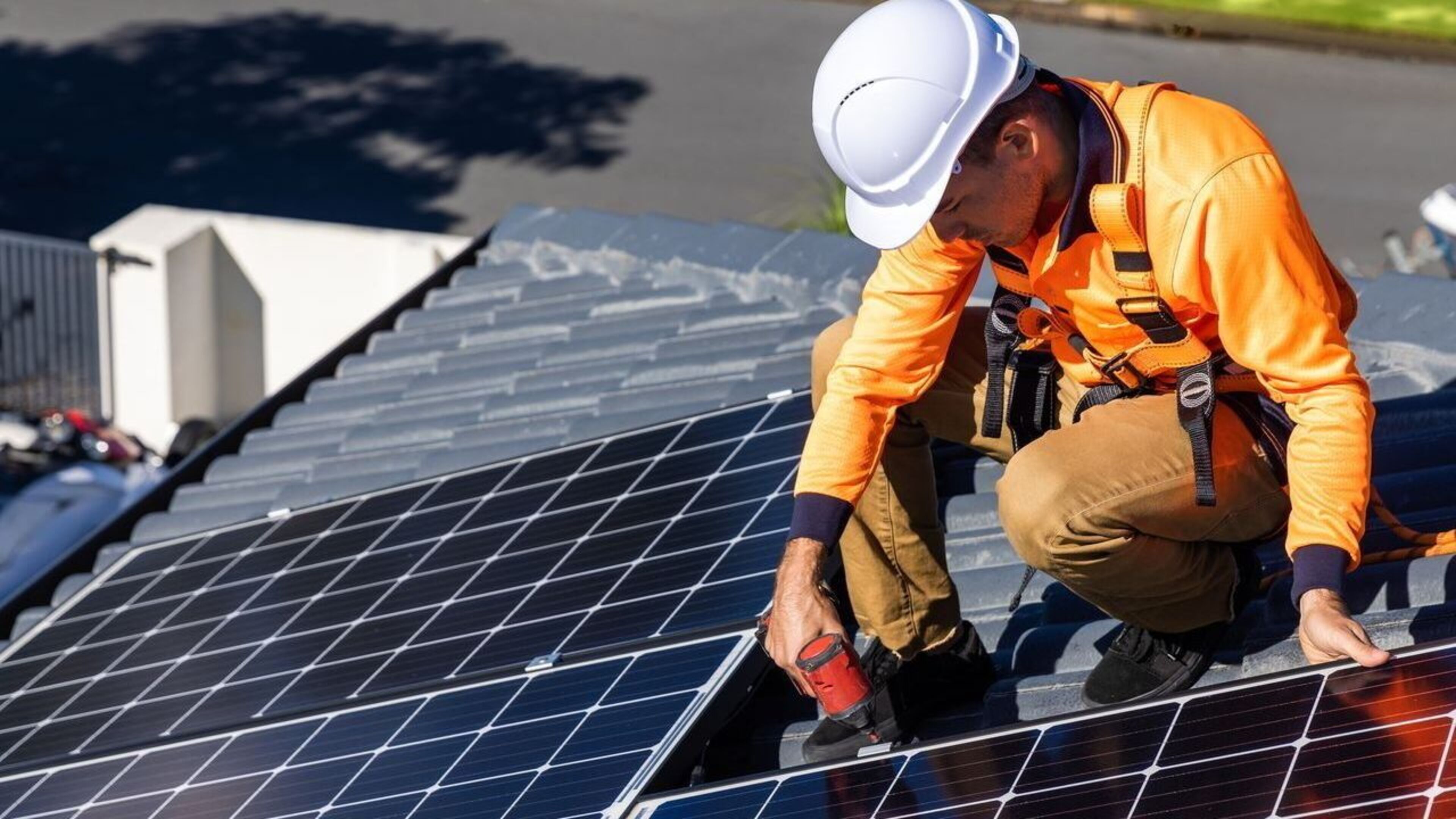 Kerry council urged to install solar panels on housing amid energy price surge 