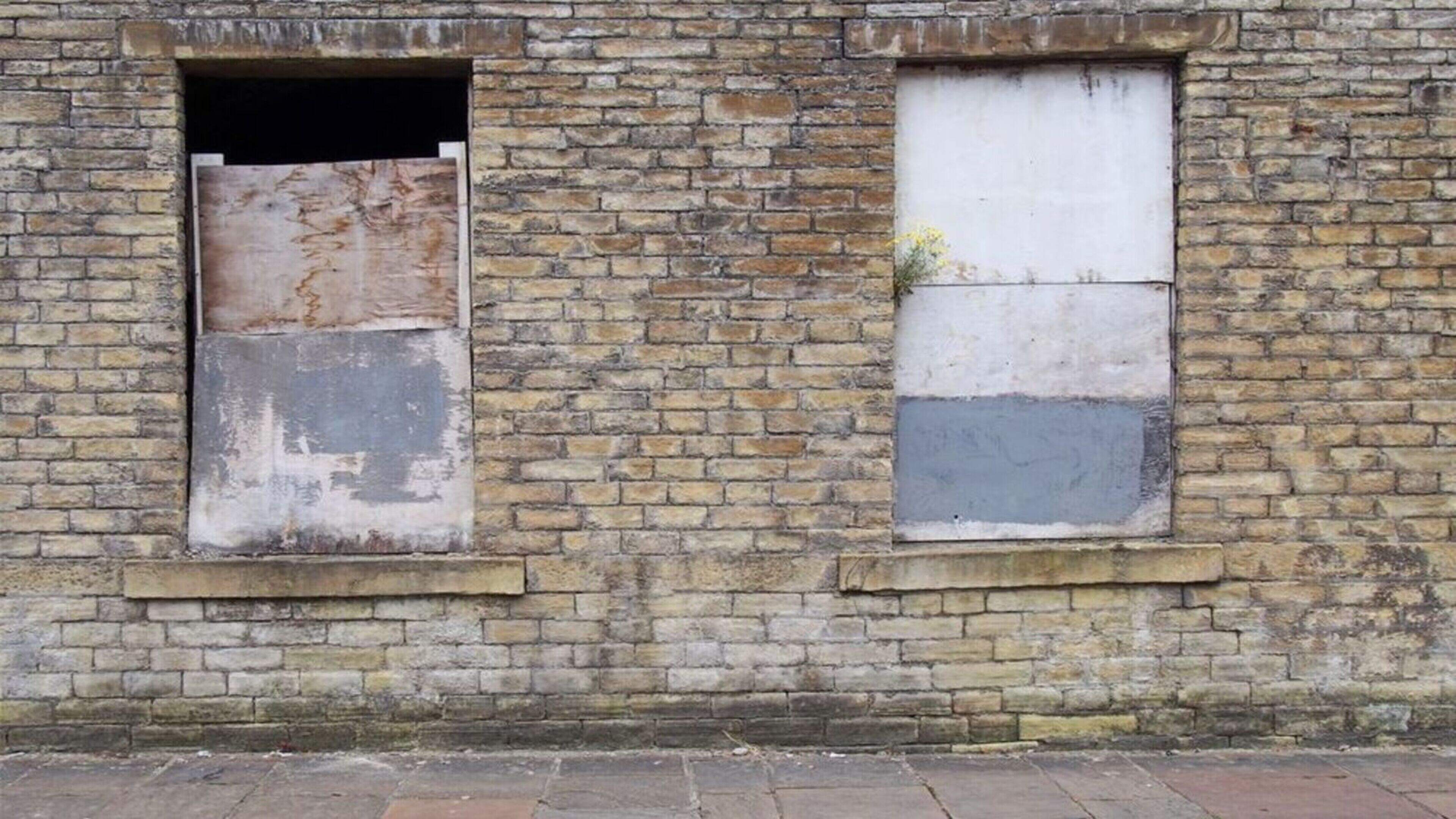 Council in Louth should enlist public’s help to flag derelict properties as new tax looms
