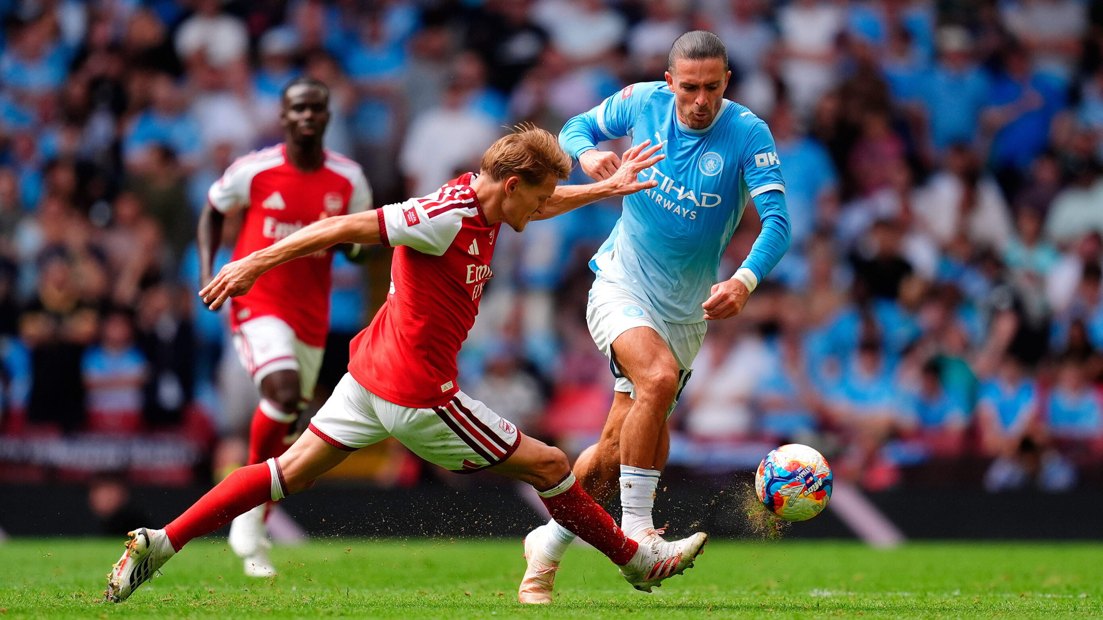 Premier League transfer latest: Sunderland launch Grealish bid | Chelsea linked to Martinez | Liverpool considering late Sarr move