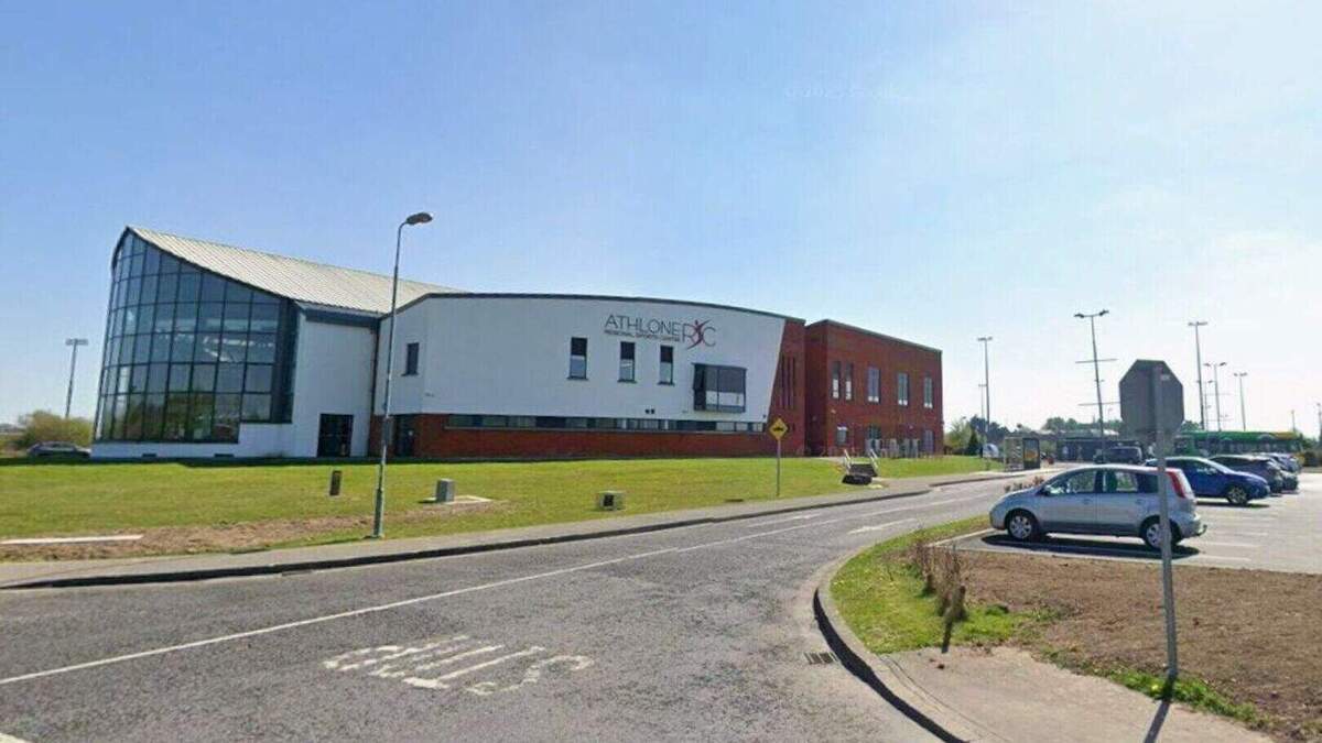 Gardaí investigate overnight arson at Midlands sports center