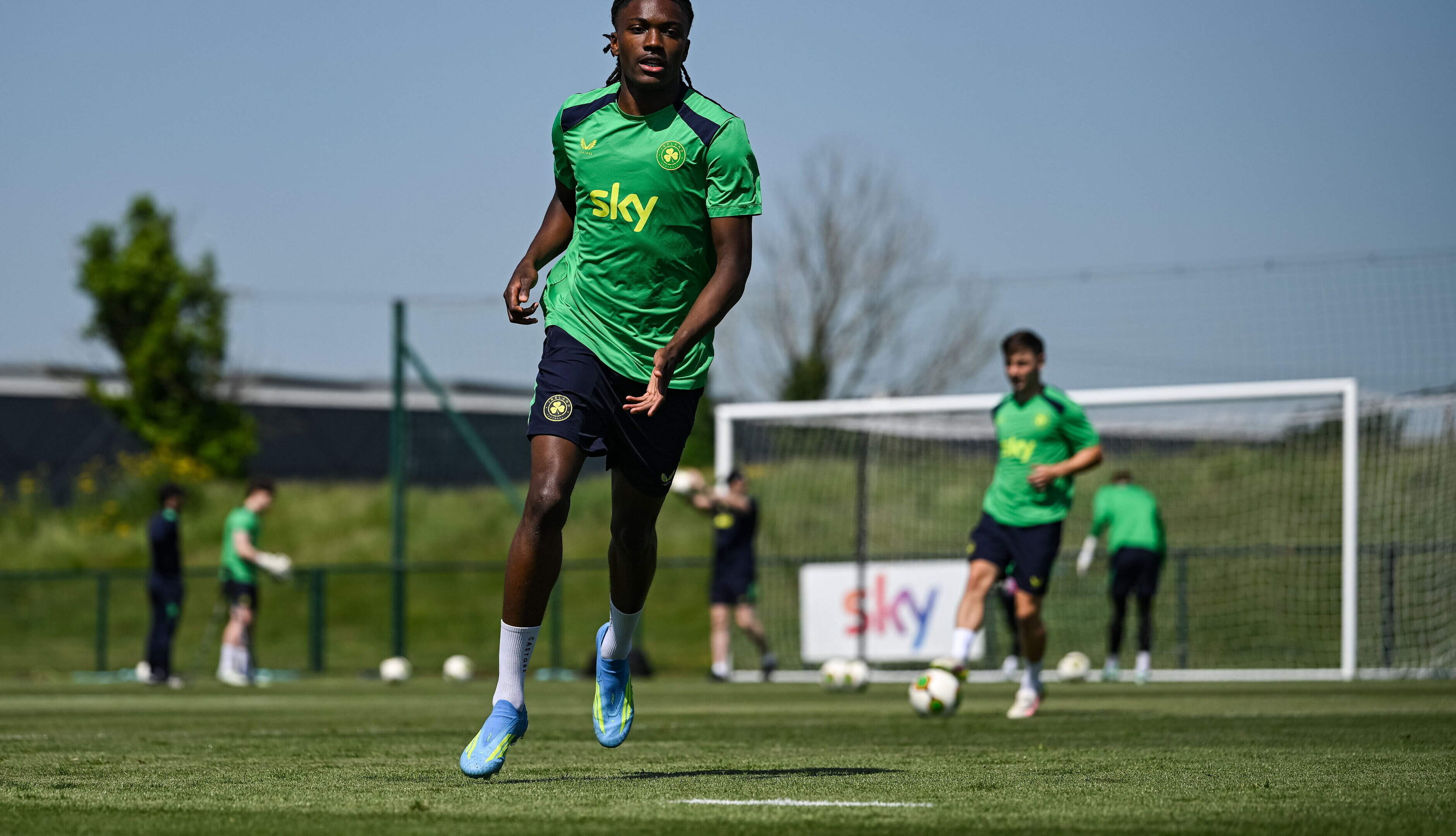‘Mourinho likes my style of play’ — Irish teen Jaden Umeh making an impression at Benfica ahead of possible Ireland debut