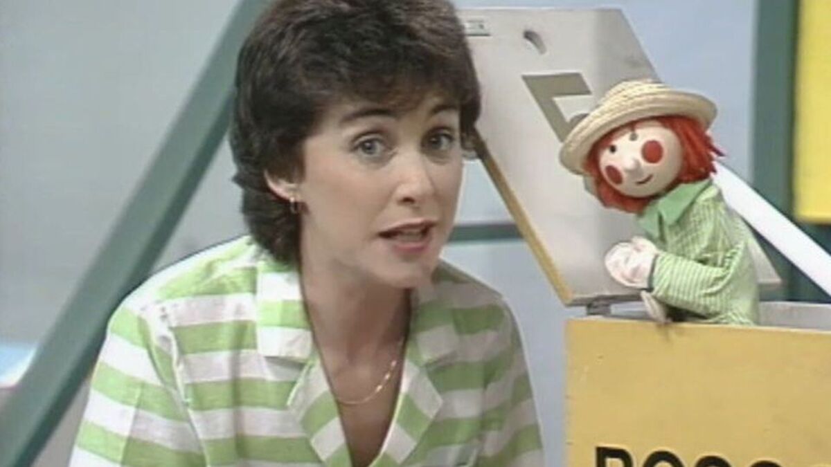 Obituary: Gráinne Uí Mhaitiú, broadcaster and artist recognised for ...