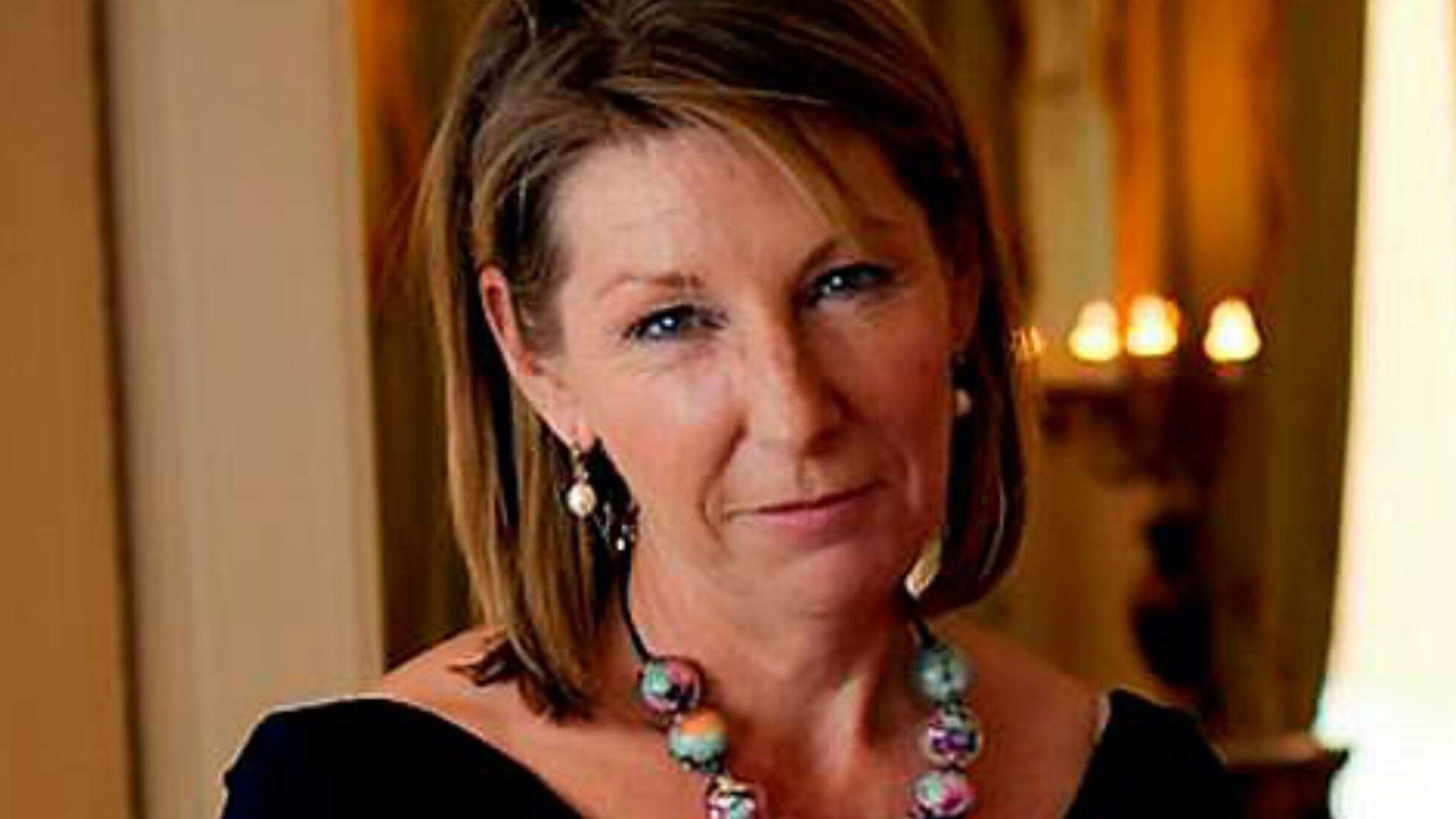 “Thank you, it's been a privilege,” current affairs veteran Áine Lawlor signs off as she retires from RTÉ after 42 years years