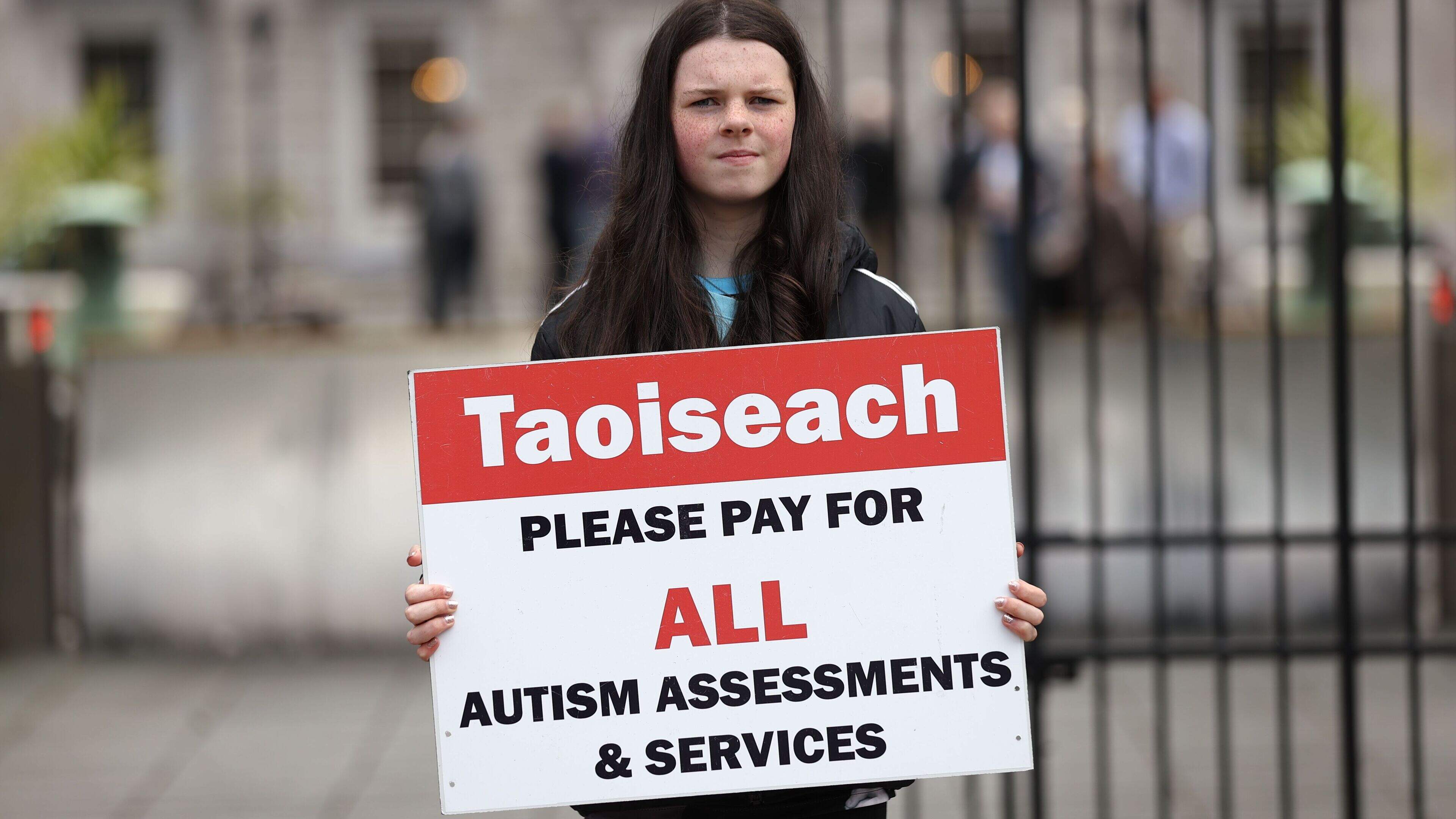 Cara Darmody (15) to protest for 50 hours outside Dáil over spiralling children’s waiting list