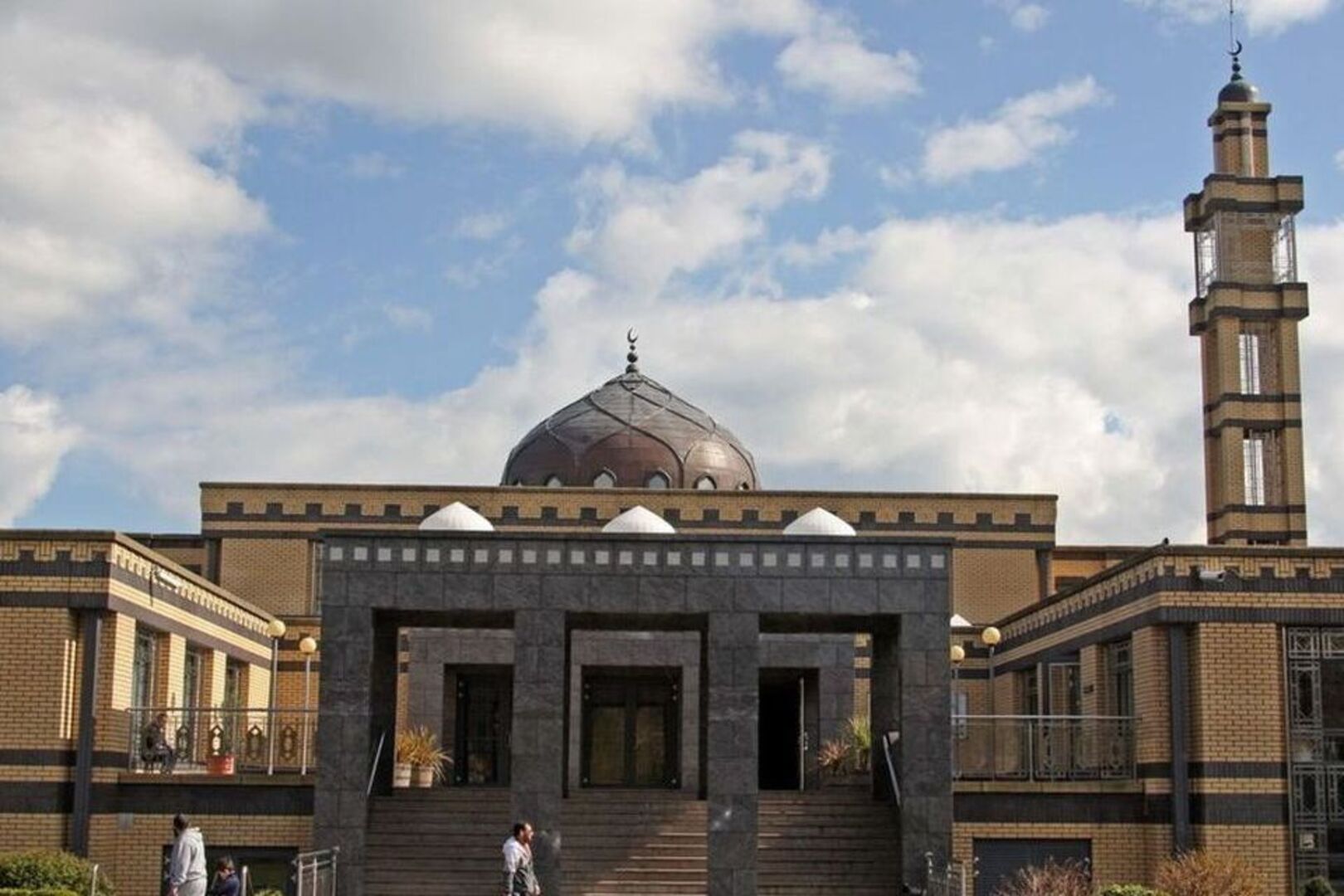 Judge recuses himself from Islamic Cultural Centre case ‘in abundance ...