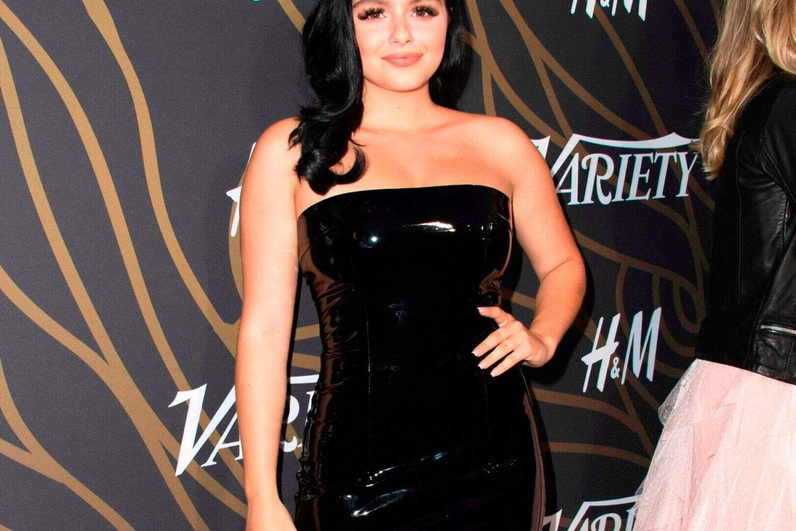 ariel winter black mini dress EXCLUSIVE: Ariel Winter Turns Heads in Bedazzled Mini Dress at 'Dog Years'  Premiere, Says She's Game for a 'Mo