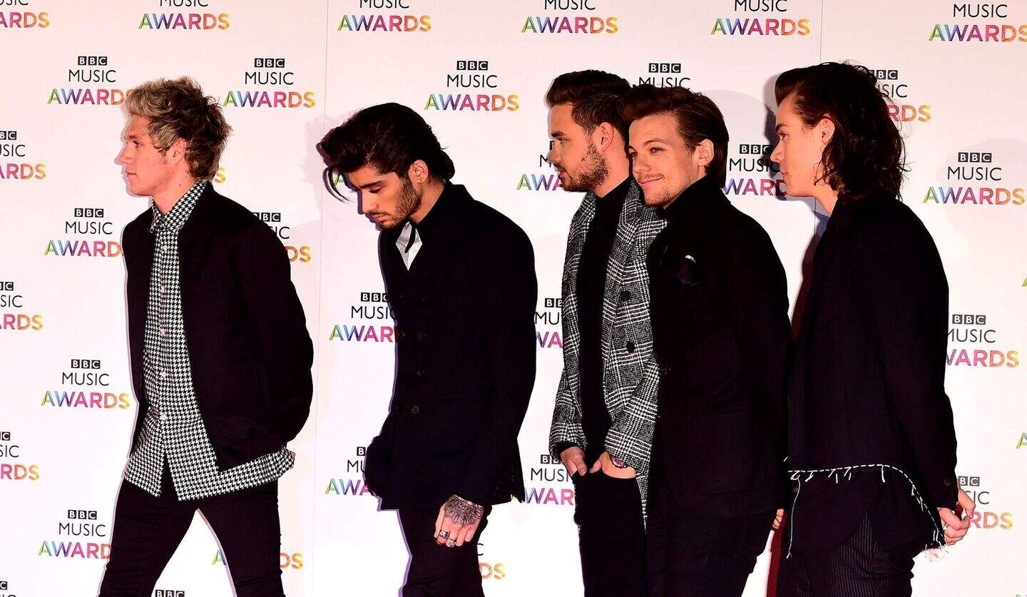 Zayn Malik's first interview with One Direction in 2010 X Factor series ...