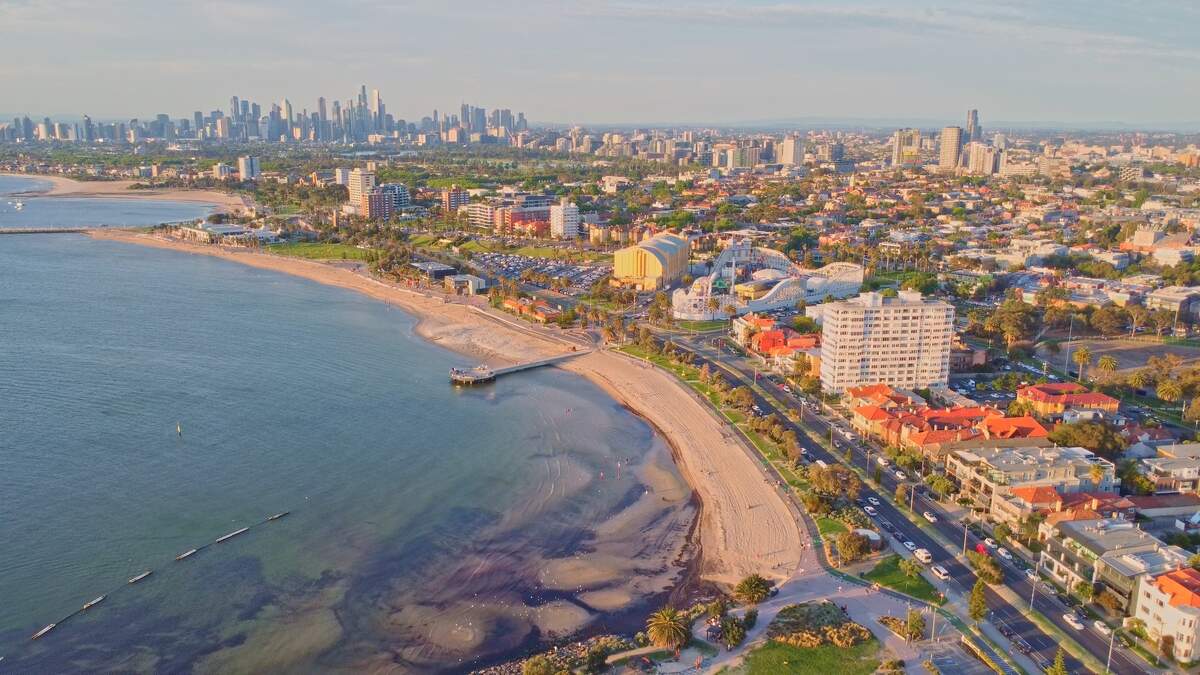 Irish woman found dead in Melbourne home, man (45) arrested