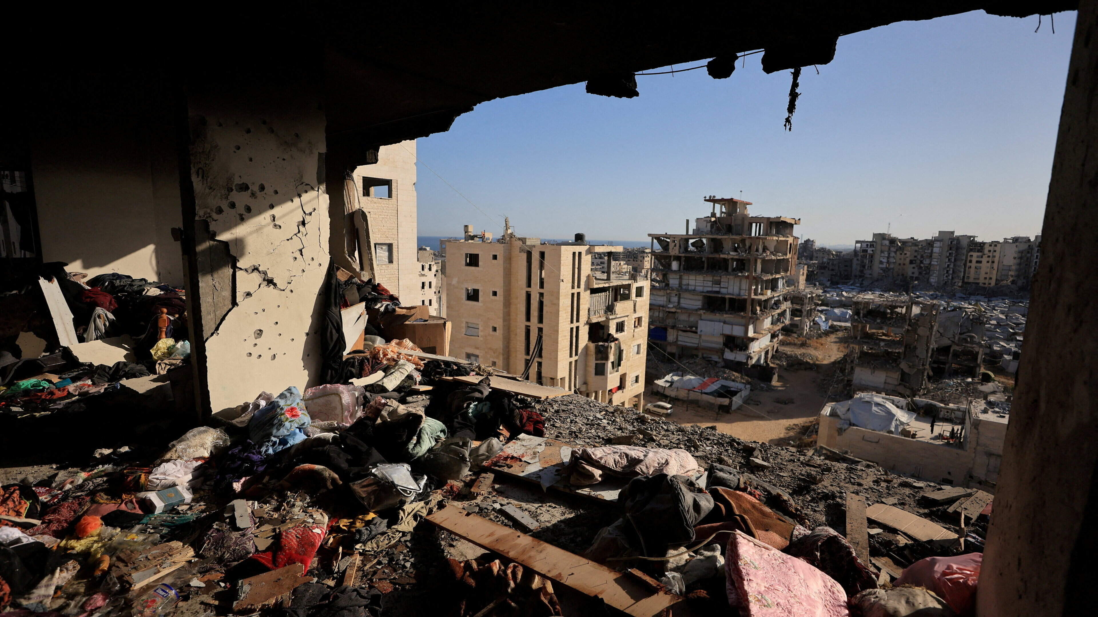 Israeli fire kills three in Gaza amid new push for ceasefire