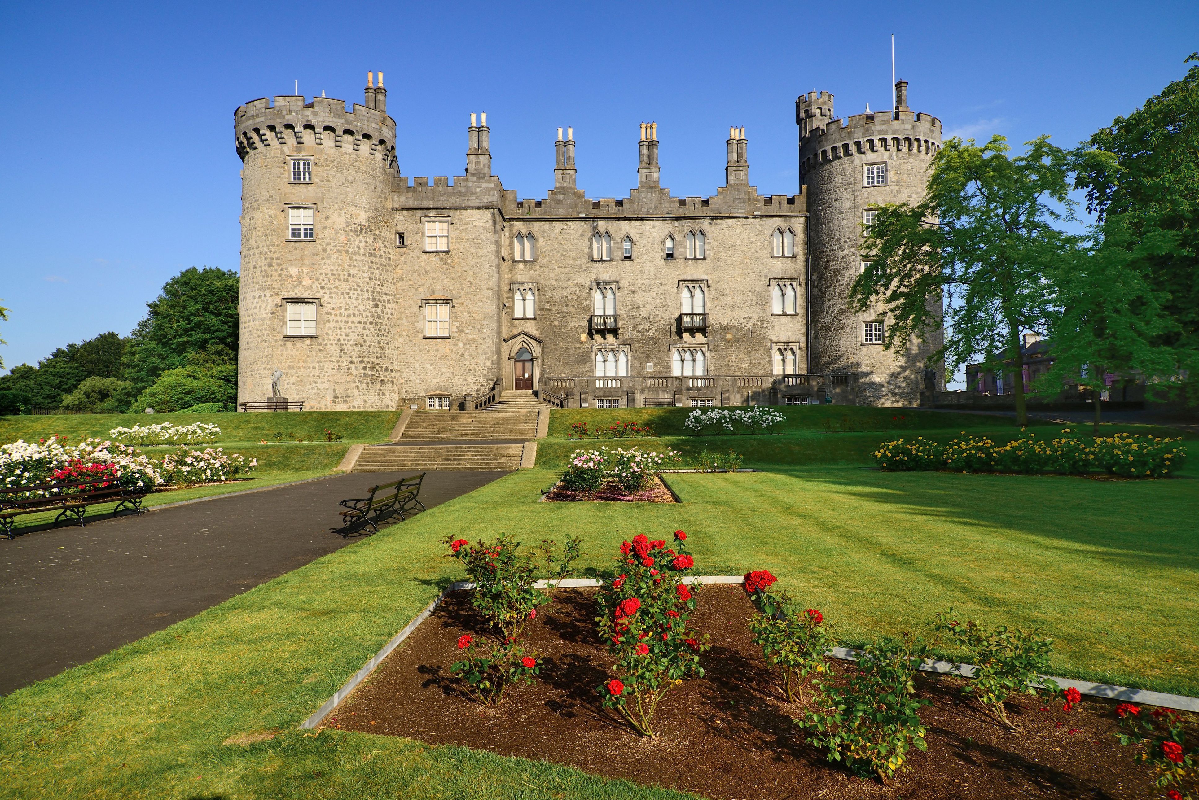 Kilkenny Castle to close early due to high temperatures — ‘The safety of our visitors and staff is our absolute priority’