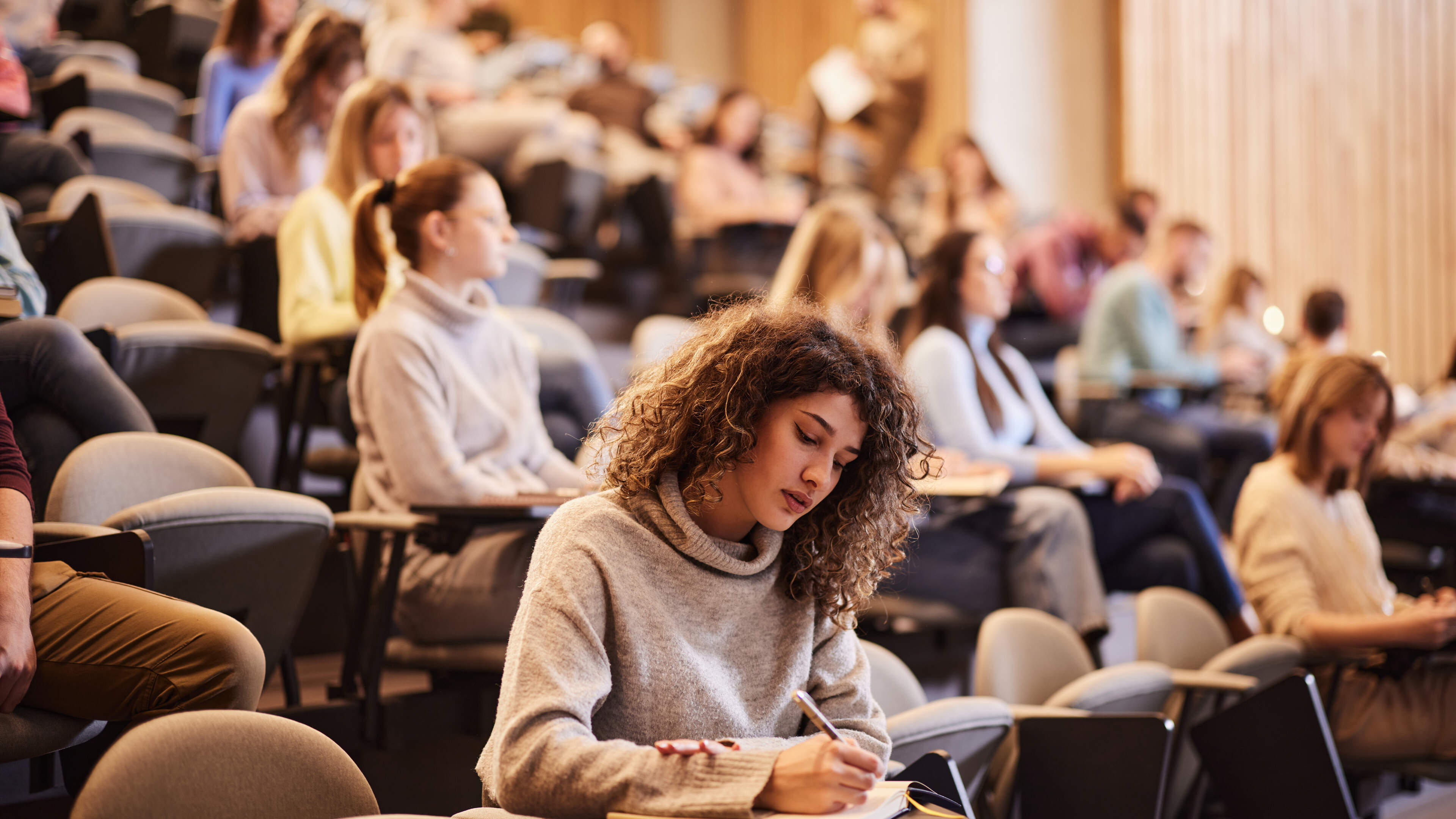 How to apply for the Susi grant to help pay college fees and living costs