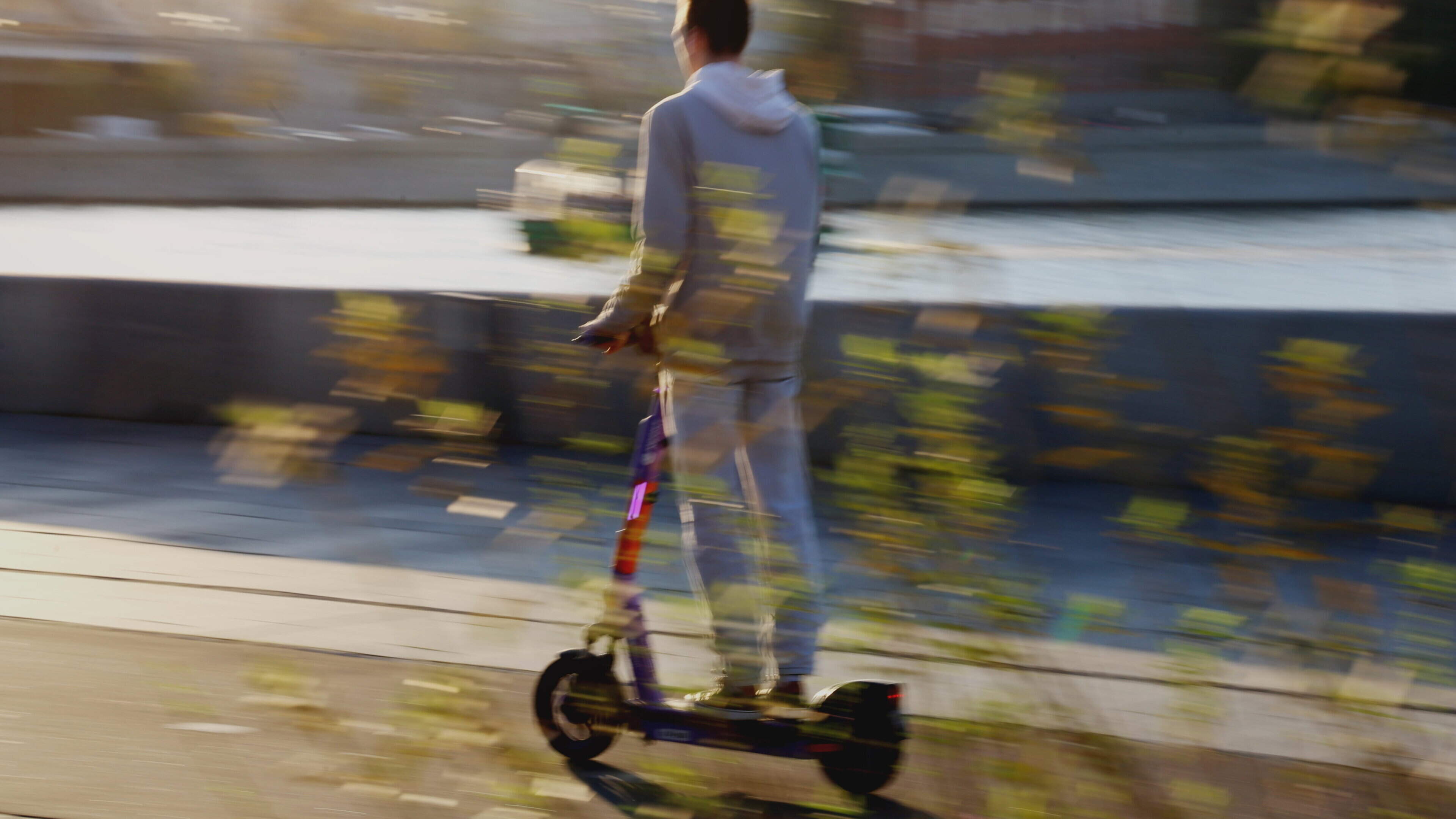 Cork politician welcomes Smyths Toys’ removal of e-scooters as pressure builds on Government