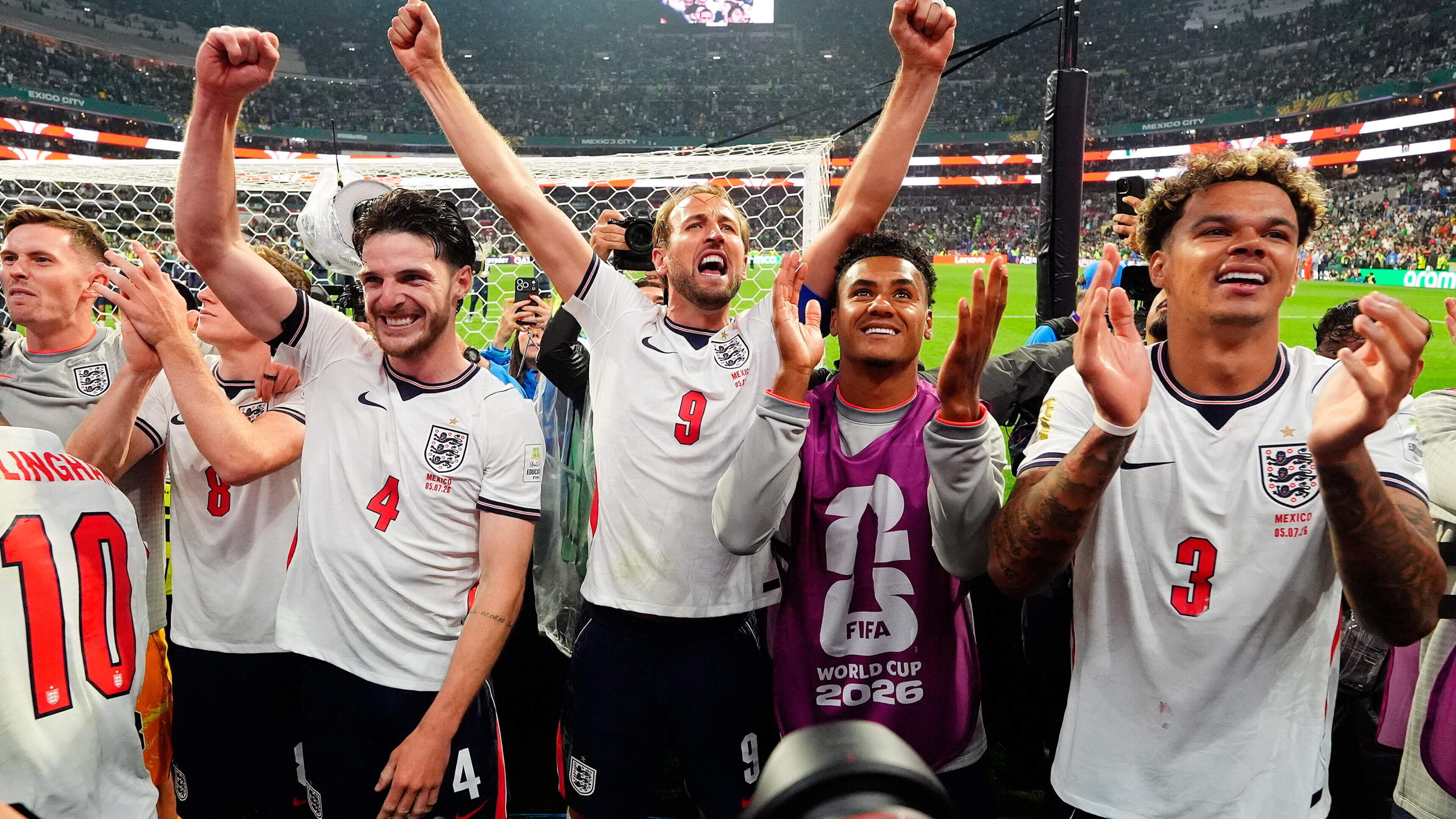 Ten-man England overcome hostility and altitude to edge Mexico in thriller and book last-eight clash with Norway 