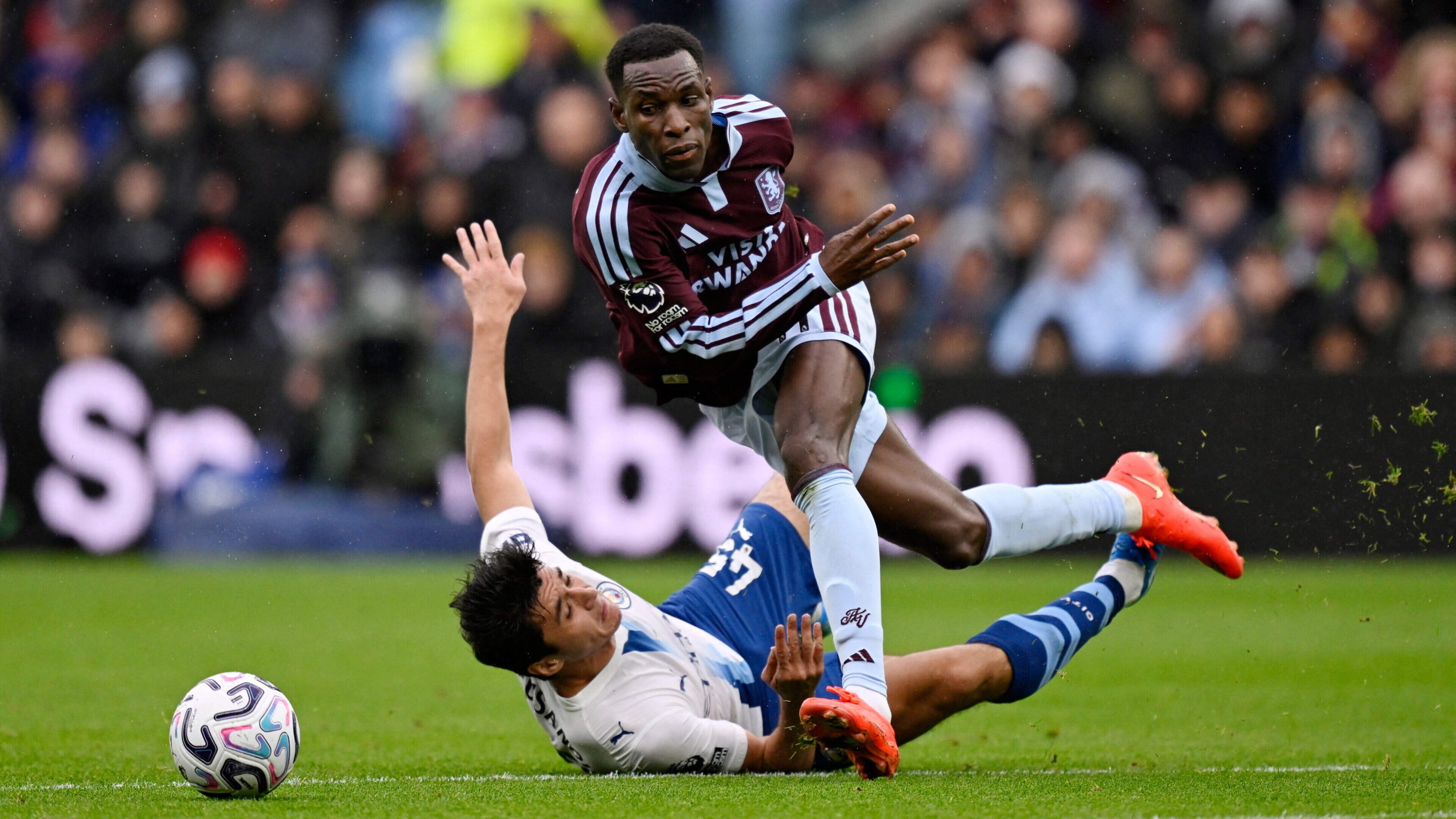 Richard Jolly: How Unai Emery’s new-look Aston Villa found flaws in a previously perfect Manchester City