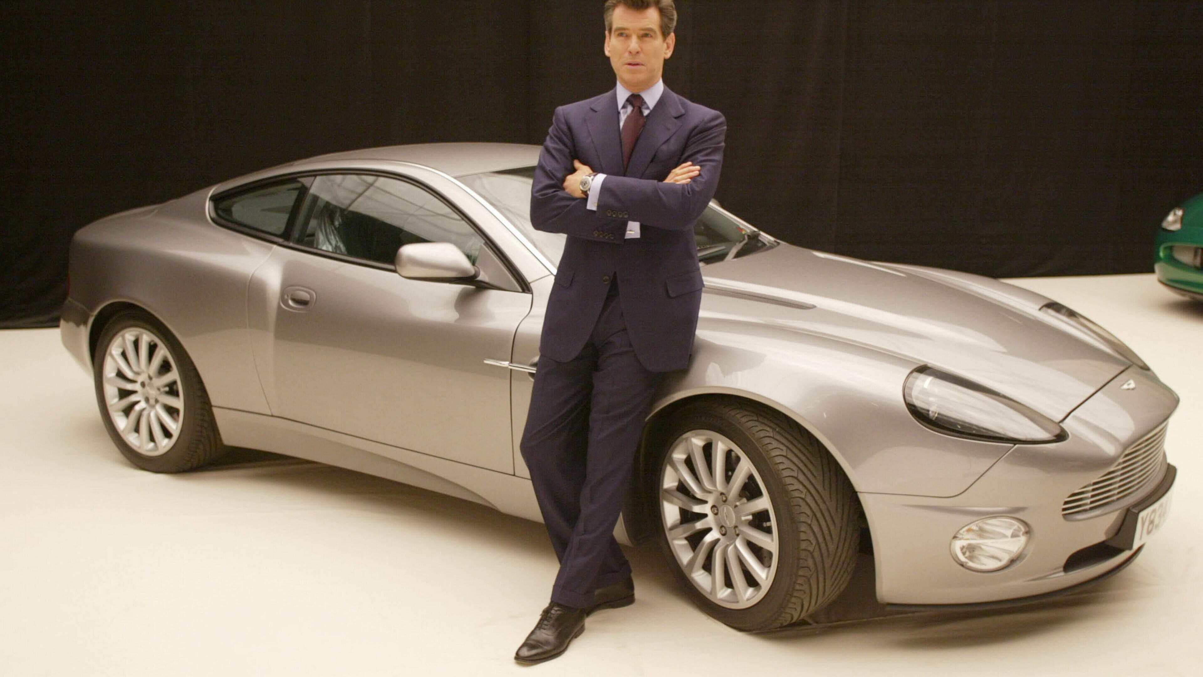The essential traits the next 007 must have ... and why Daniel Day-Lewis would have been a bad fit 