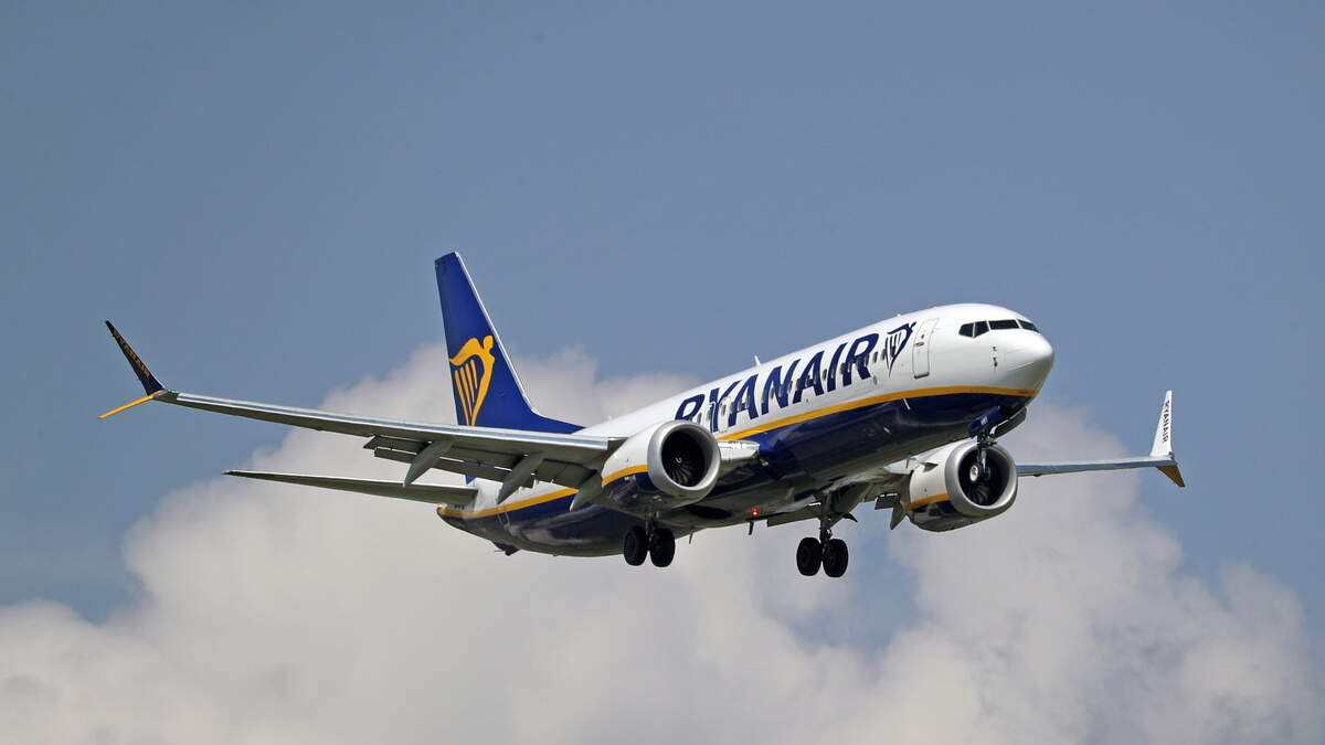 Ryanair's first-quarter profit down 34pc as higher oil prices and weaker demand squeeze results