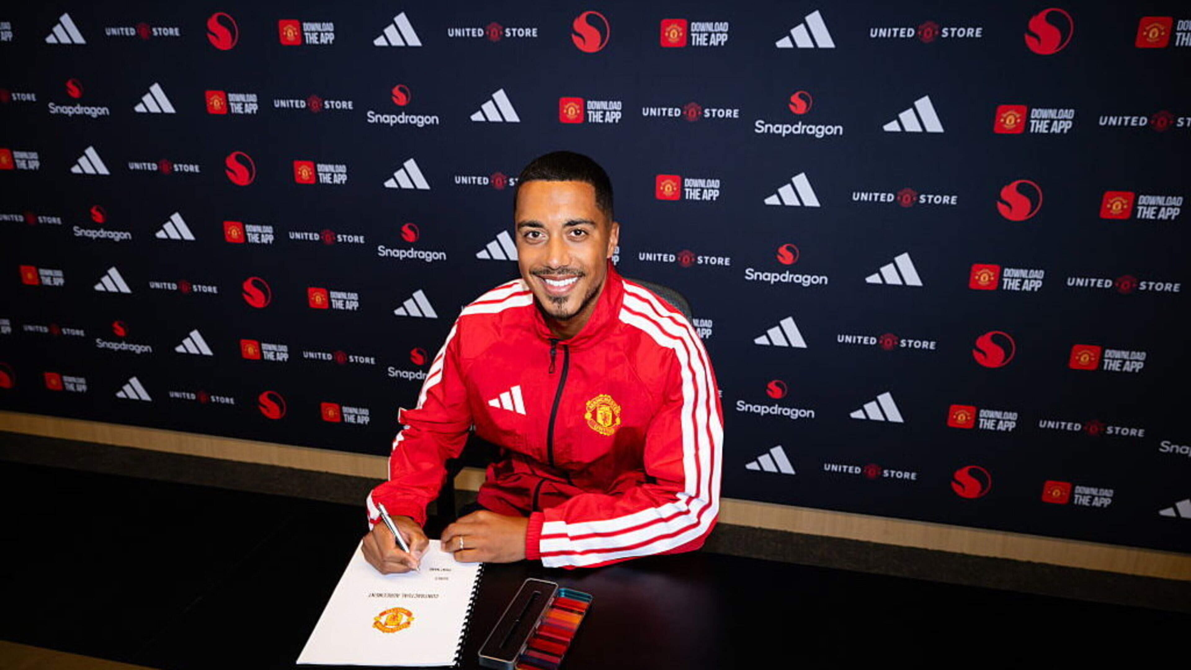 ‘Signing for such a special club feels incredible’ — Youri Tielemans completes £35m move from Aston Villa to Man United