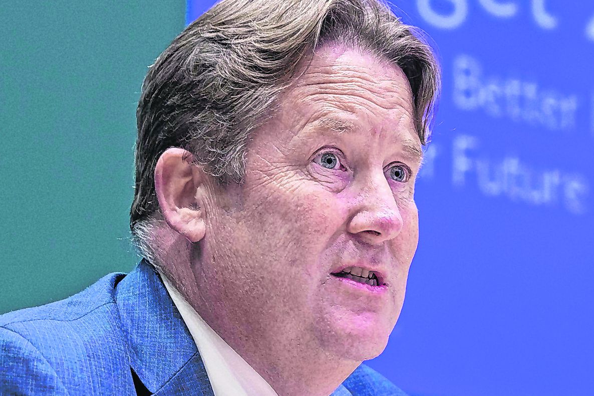 Darragh O'Brien ‘can't answer' when domestic electricity tariffs will come down