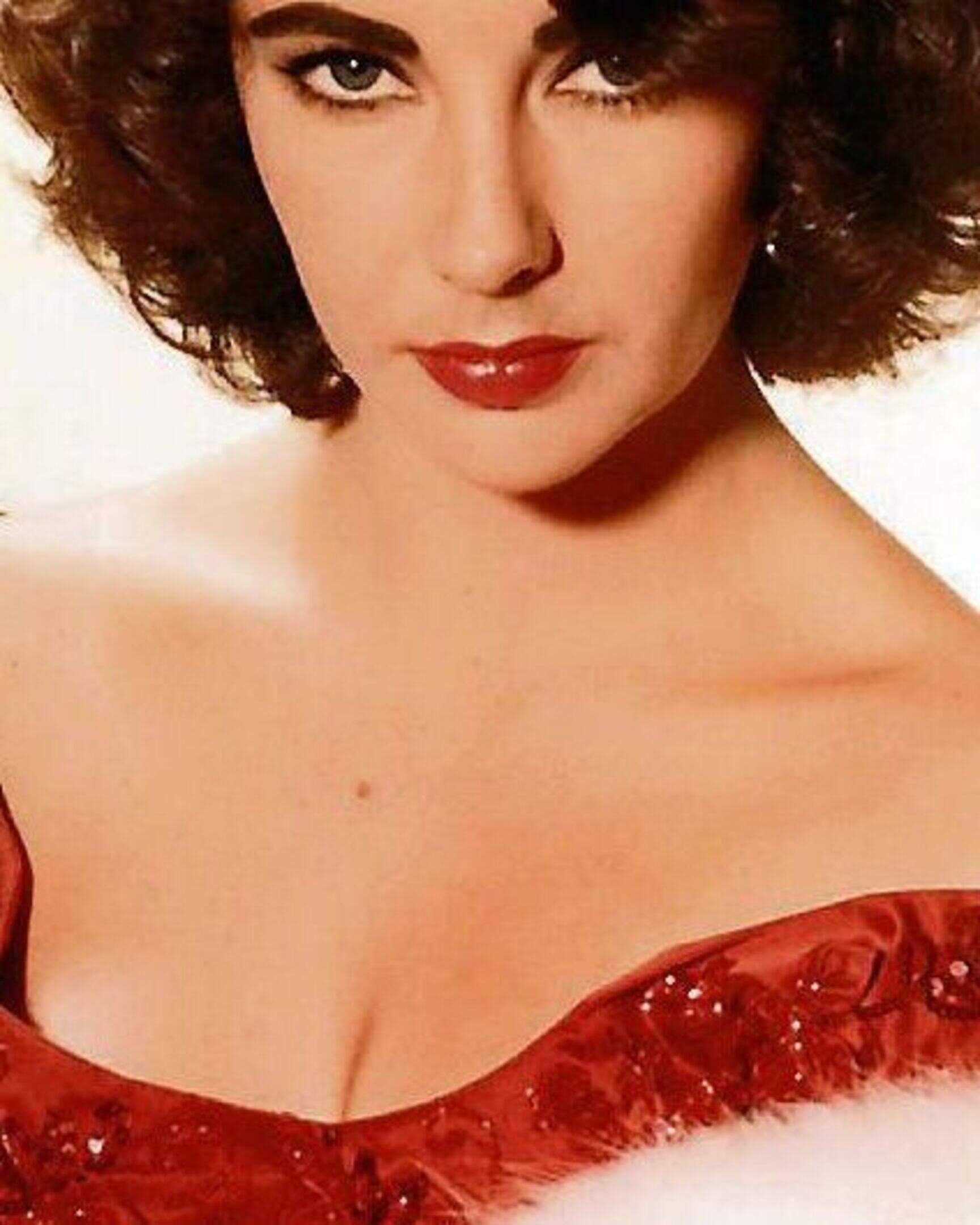 liz taylor red dress Elizabeth taylor red dress