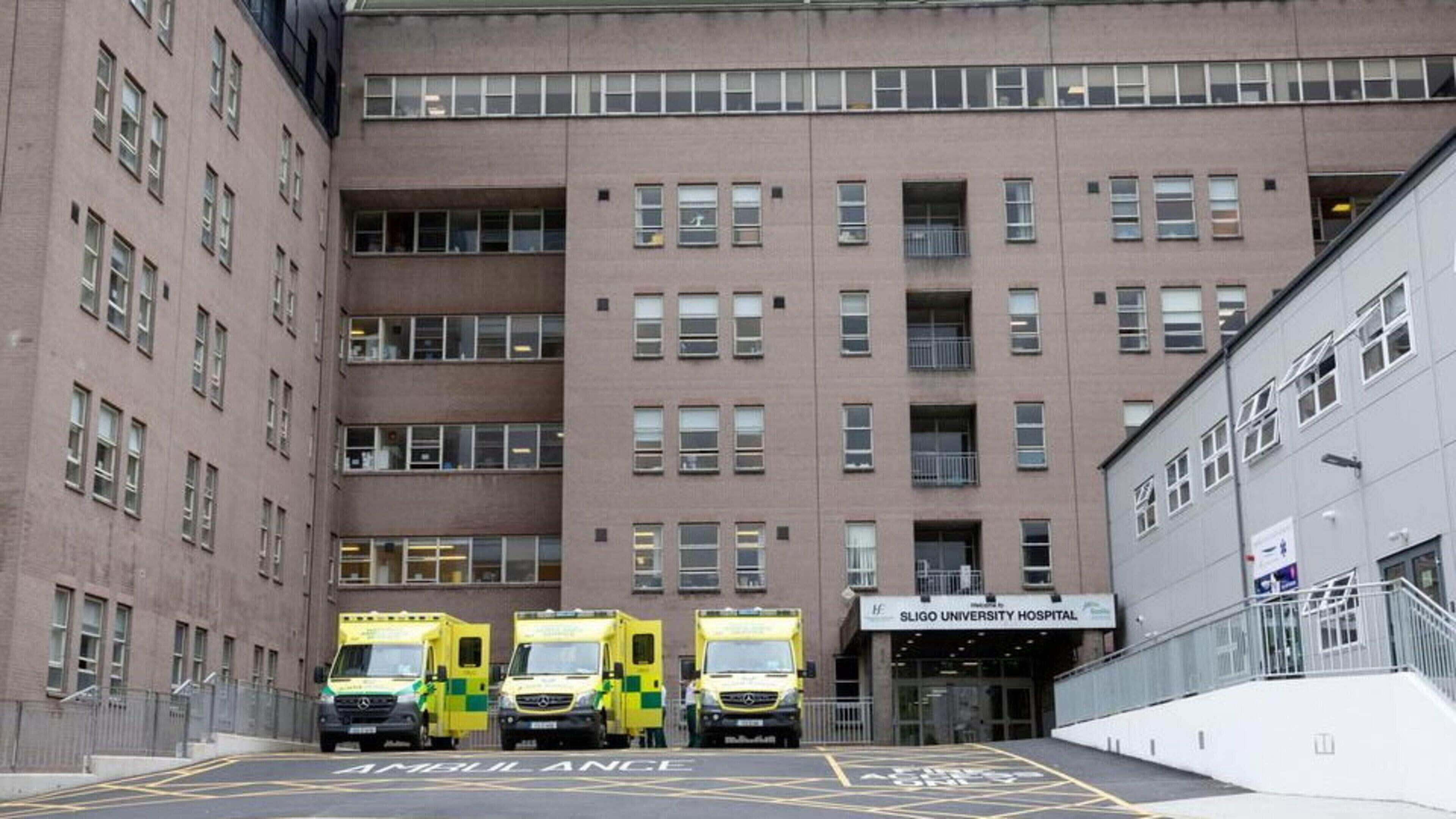 New temporary entrance at Sligo University Hospital as 42 bed extension moves to next phase