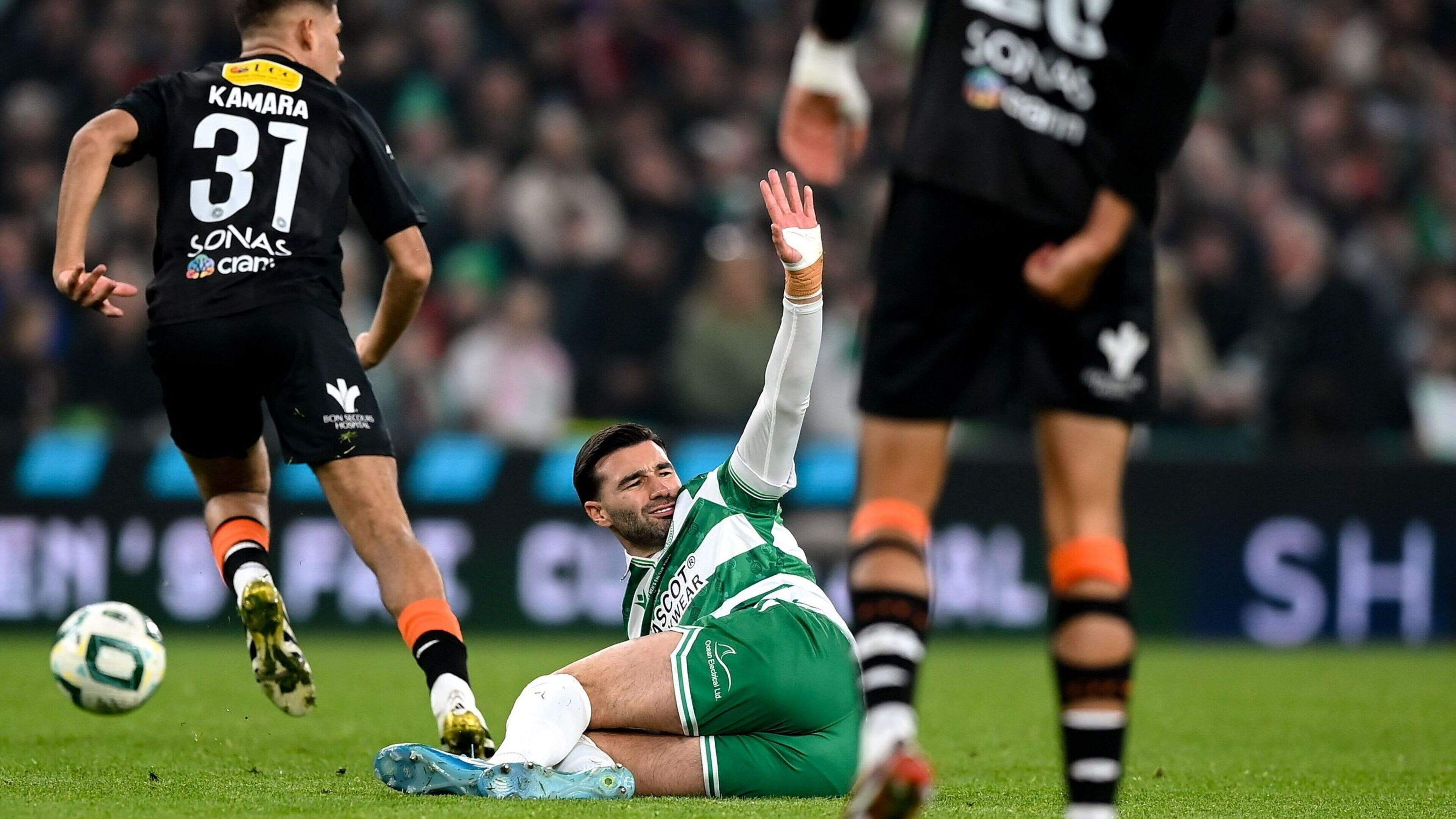 ‘It’s tough for him’ — Shamrock Rovers suffer blow as luckless Danny Mandroiu out of crunch trip to Finland