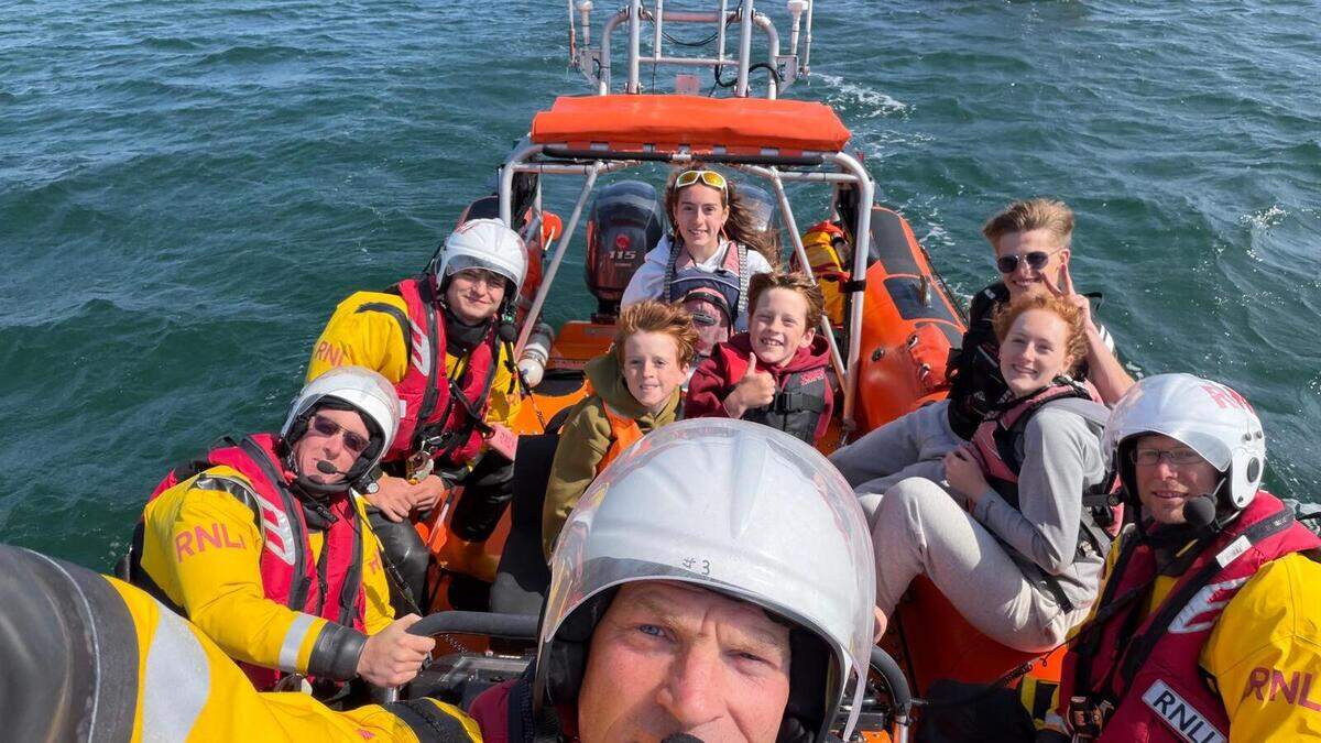 Family of seven rescued from Galway waters in double callout for RNLI crews