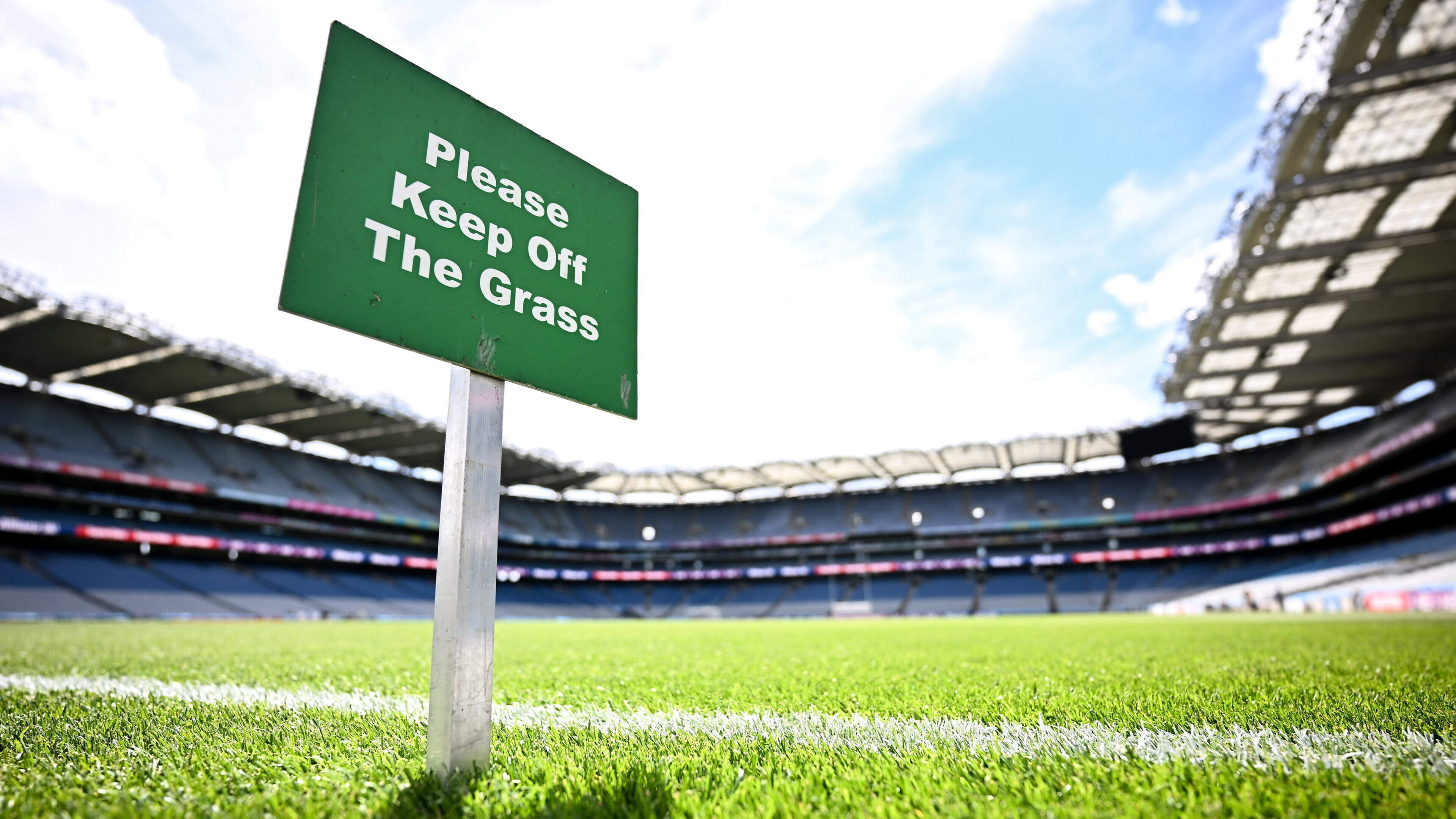Dublin v Kerry: Old rivals face off at HQ with All-Ireland SFC final place up for grabs