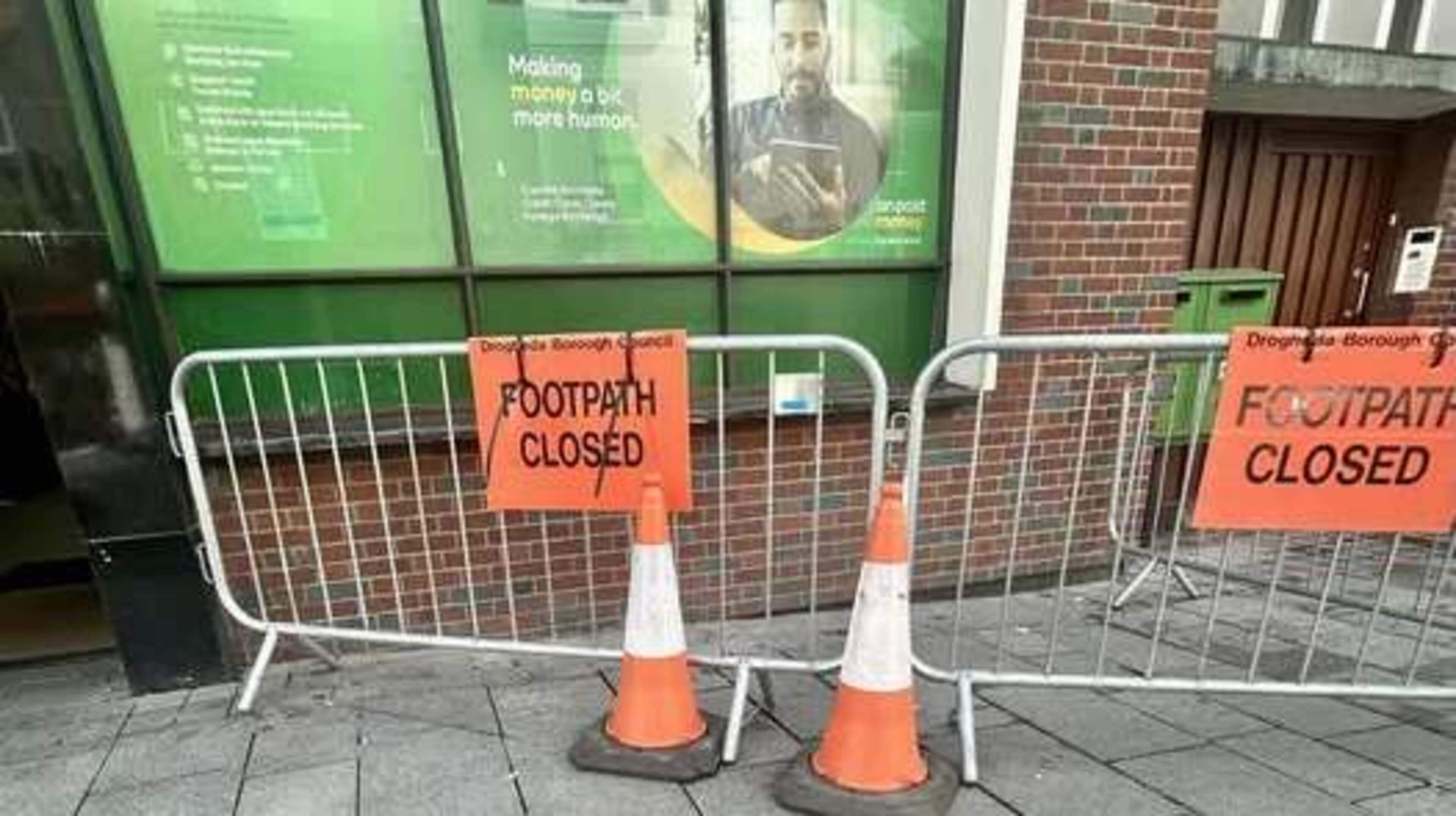West Street footpath signs in place to facilitate Post Office repairs