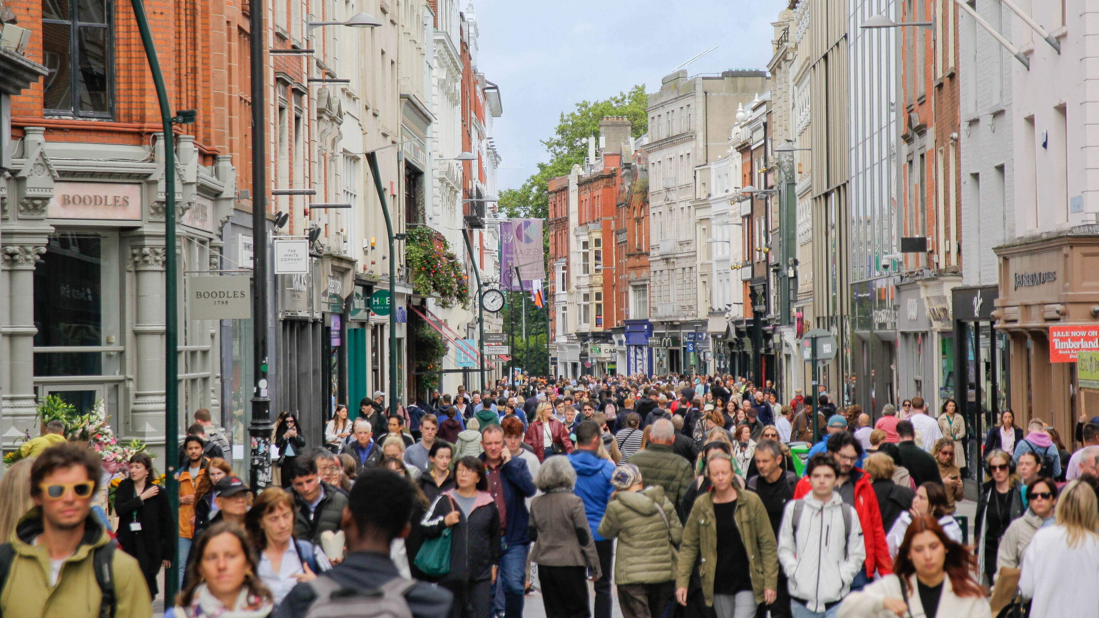 Dear Vicki: How much disruption should city-centre shops have to put up with, so revellers can have a good time?
