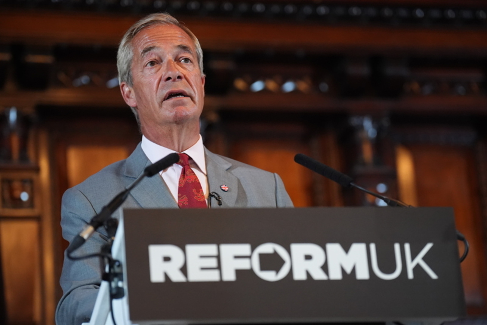 Parliamentary probe into Nigel Farage's £5m gift resumes after Clacton victory | Irish Independent