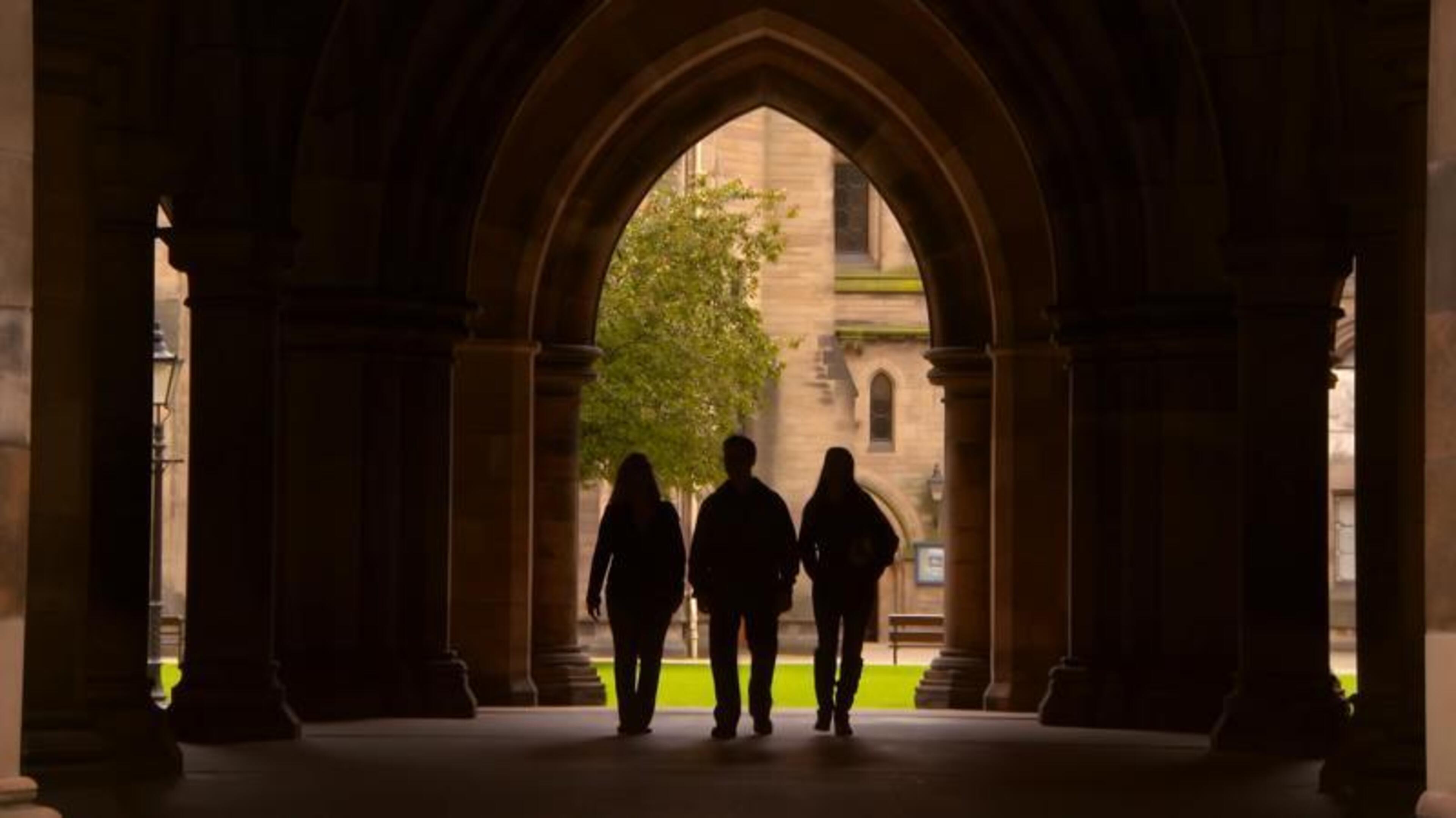 Going to college now costs €16,000 a year on average as Dublin students pay almost €6,000 more than other areas