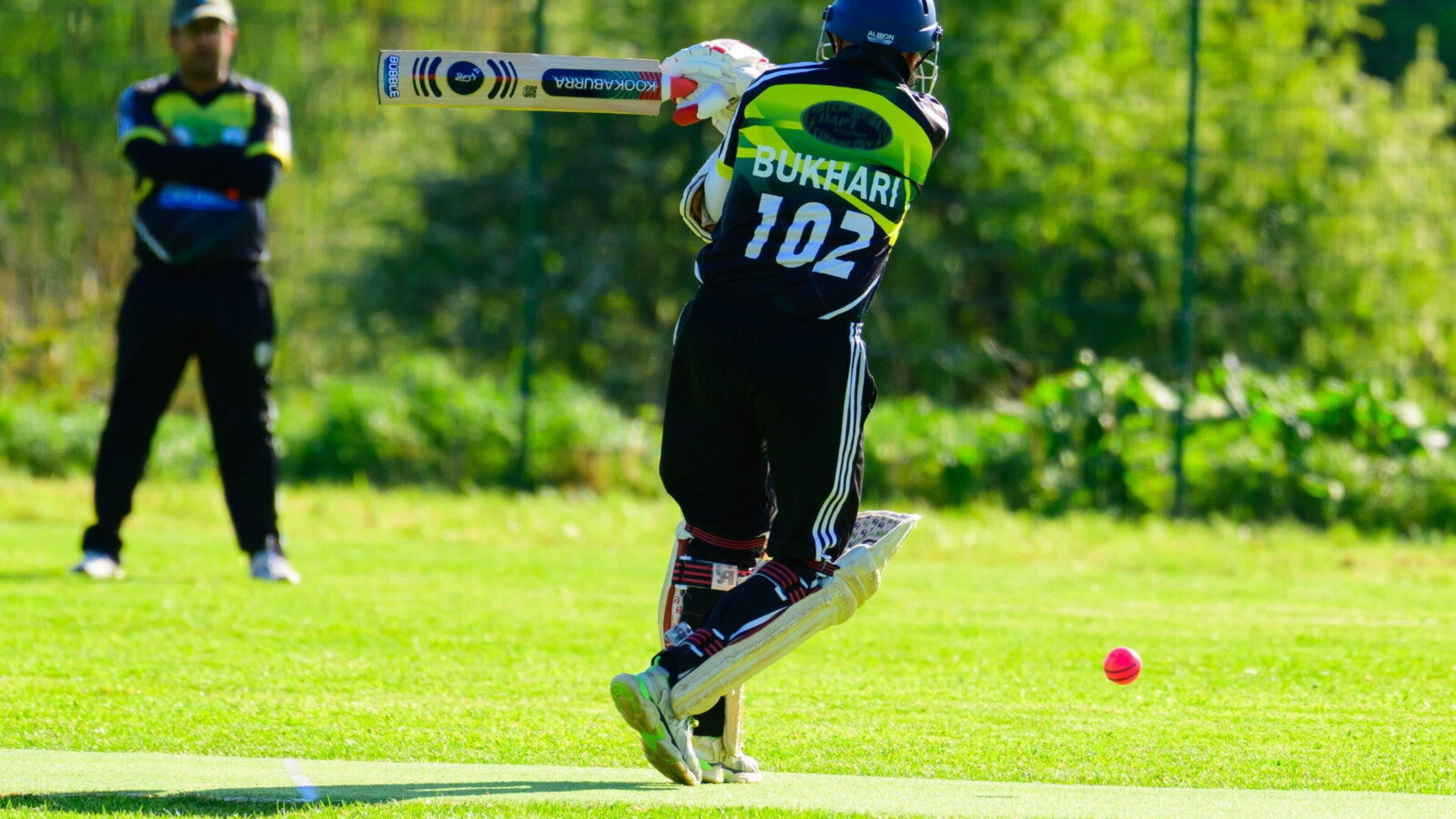 Dundalk rack up seven half centuries in great victories for First and Thirds