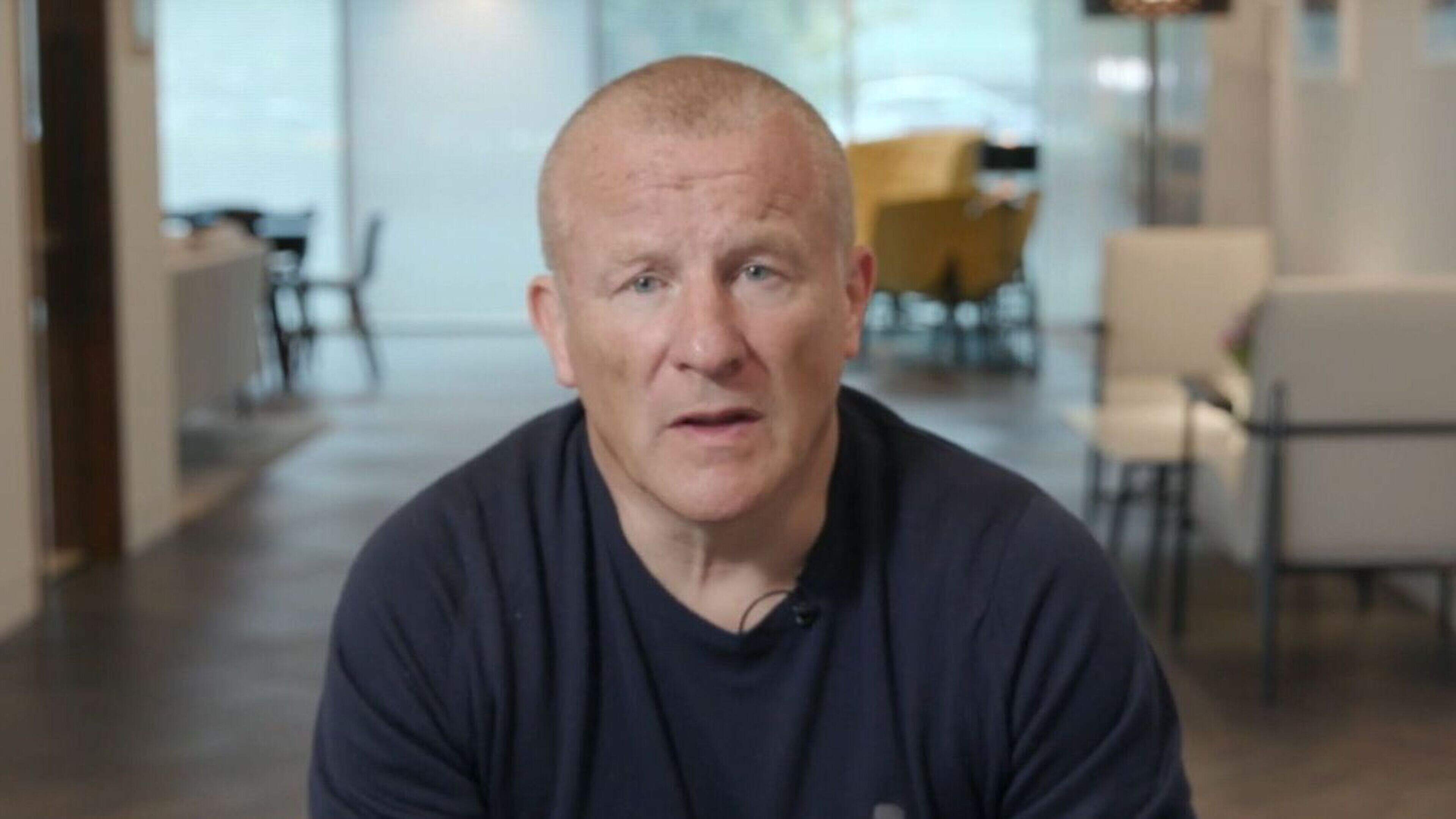 Neil Woodford sued by UK watchdog for alleged unauthorised investment advice