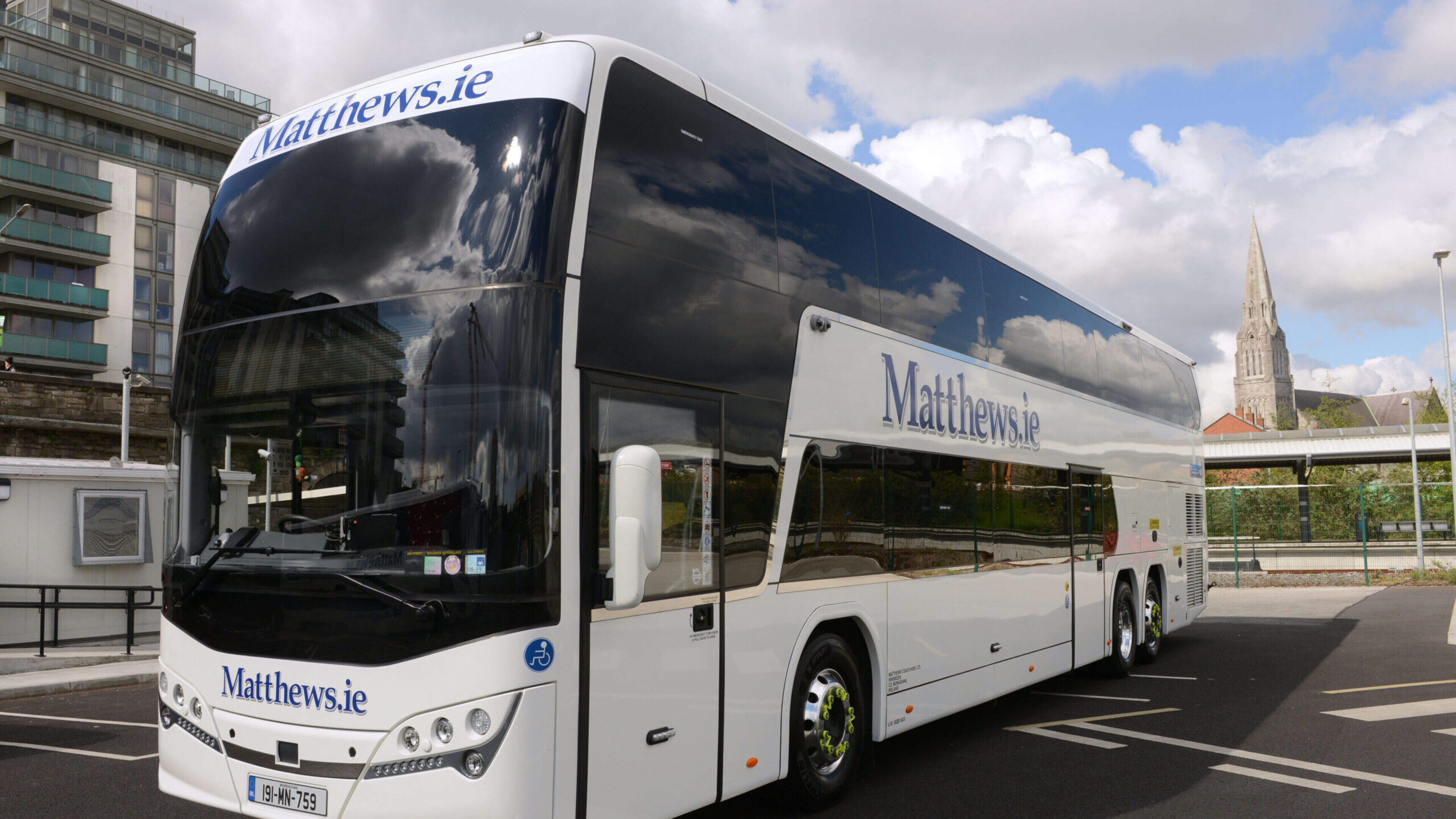 Louth to Dublin coach operator introduces online booking with savings of up to 45pc on fares