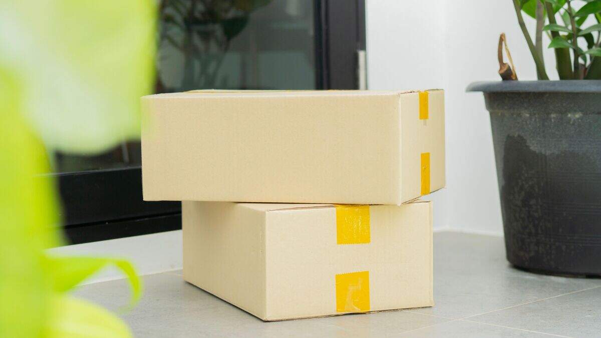 Gifts and business parcels shipped from Ireland to be hit with new UK ...