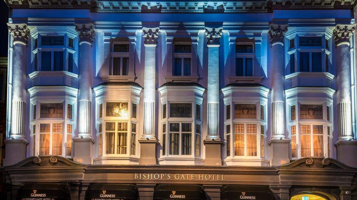 Chef who ‘lost the plot' and choked guest at Derry hotel handed suspended sentence