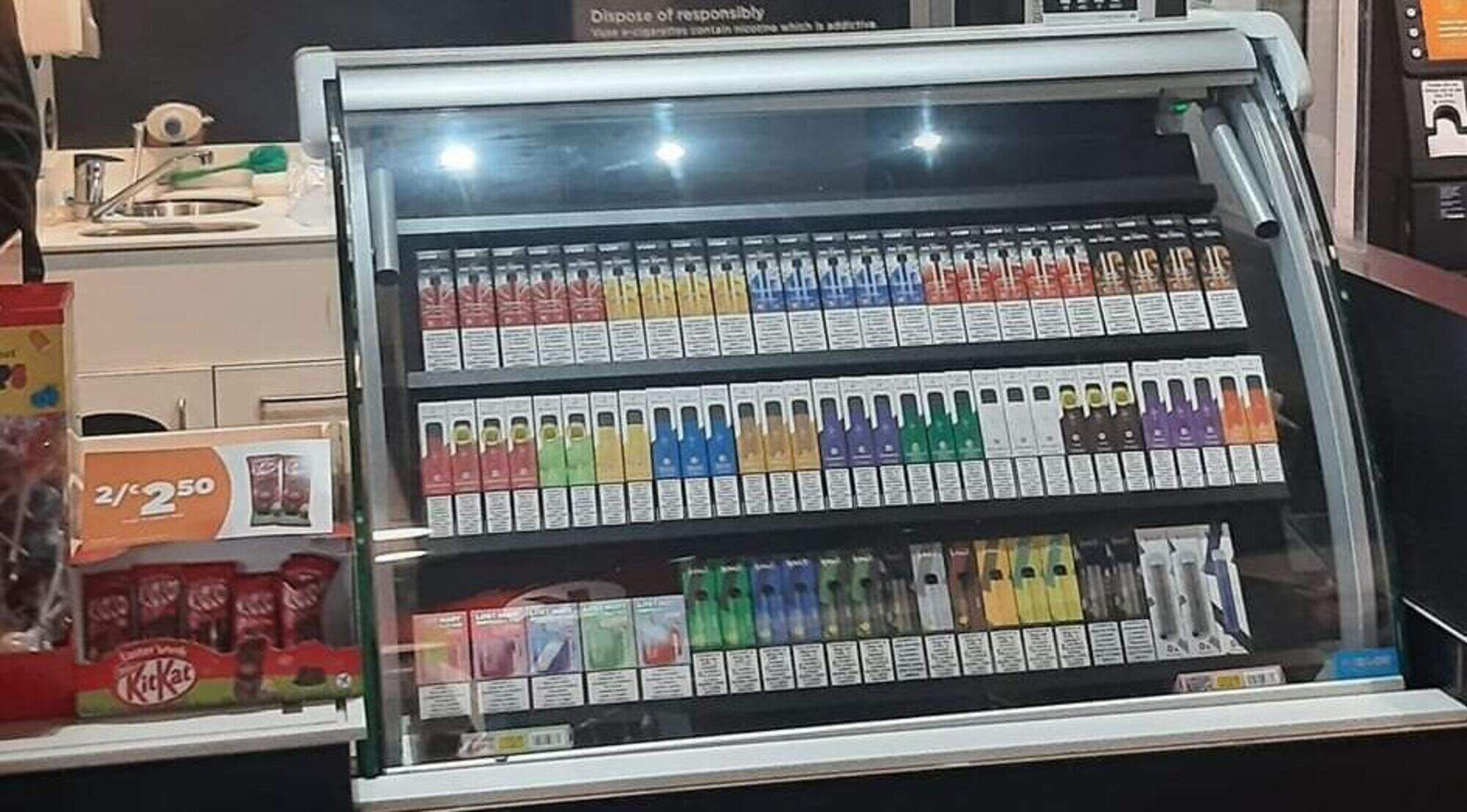 Concerns raised as Wicklow garage replaces ice cream stand with e-cigarette  display | Irish Independent