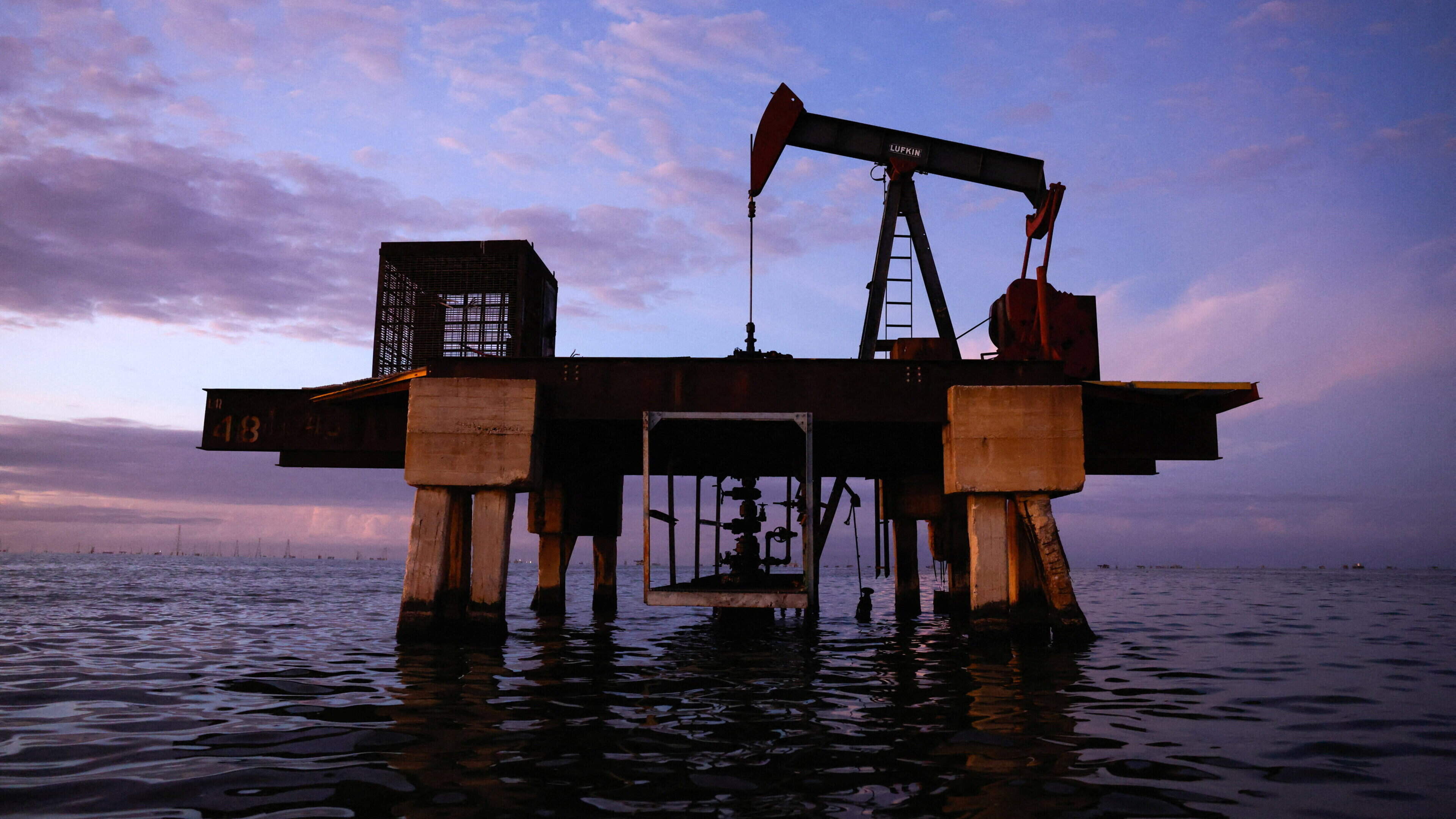 Ambrose Evans-Pritchard: Donald Trump doesn’t even realise it, but the game is up already for his Venezuelan oil grab
