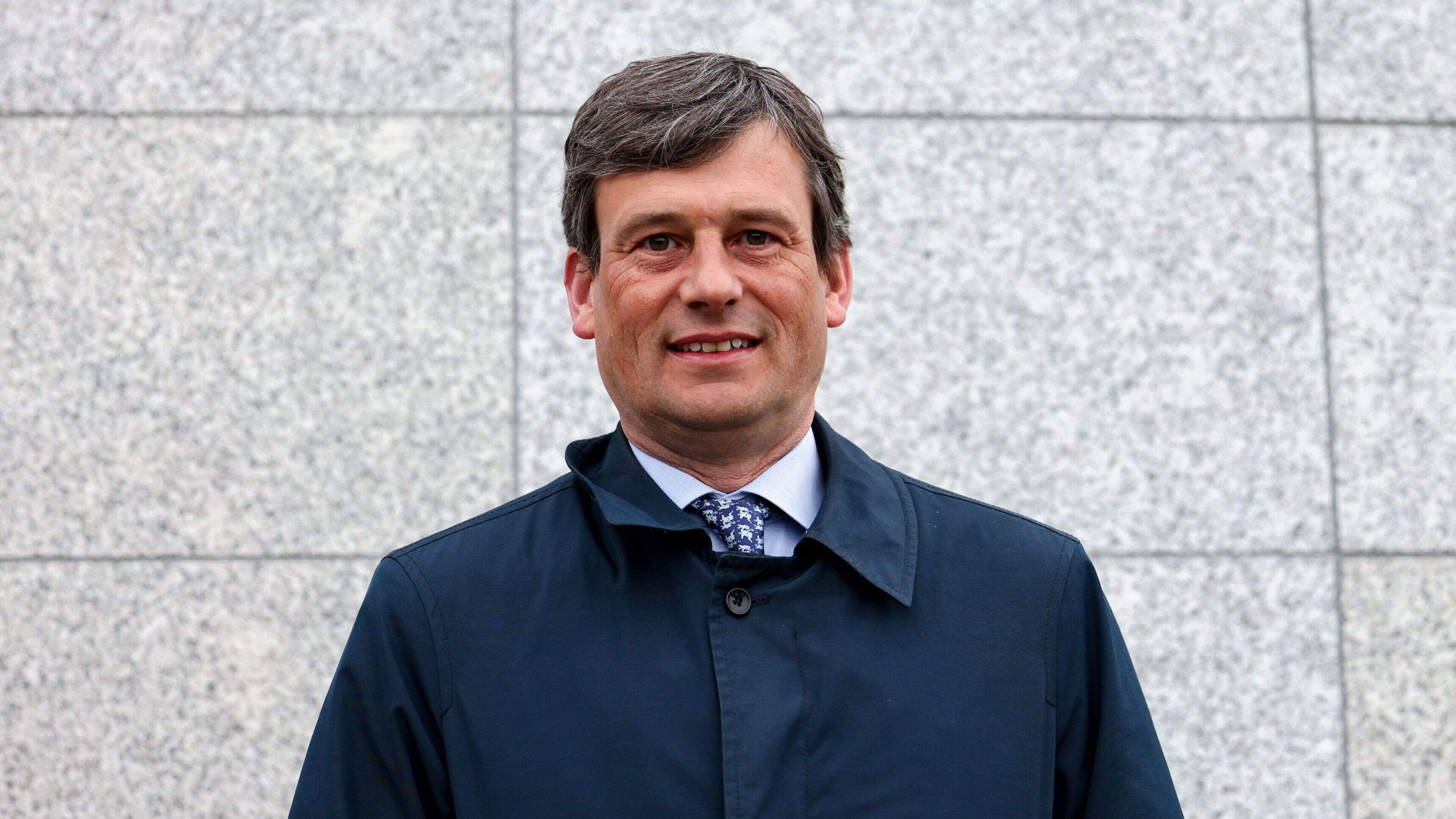 Irish raiders to be foiled in France, while Tell Us This looks primed to make bold Sligo bid