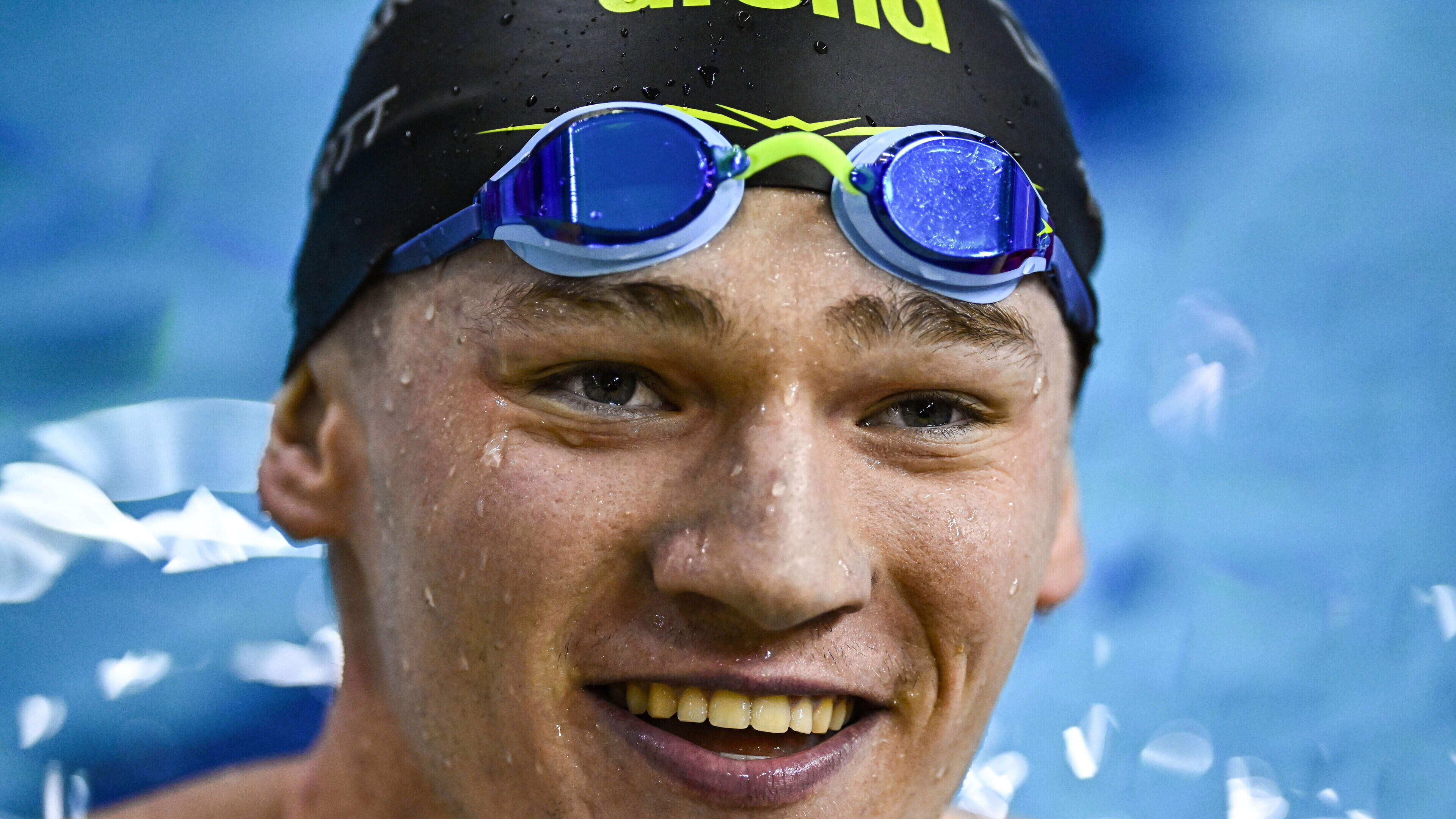 ‘I think if you win something for your country, you have the right to get up on that lane rope and roar at the top of your lungs’