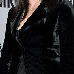 Monica Lewinsky breaks silence on Bill Clinton affair: 'It's time to bury the  blue dress' | Irish Independent
