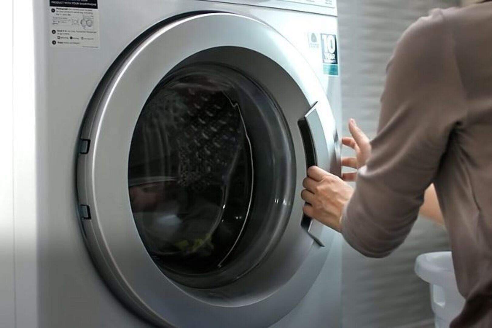 Warning over tumble dryer fire risk as clothes can ignite hours after ...