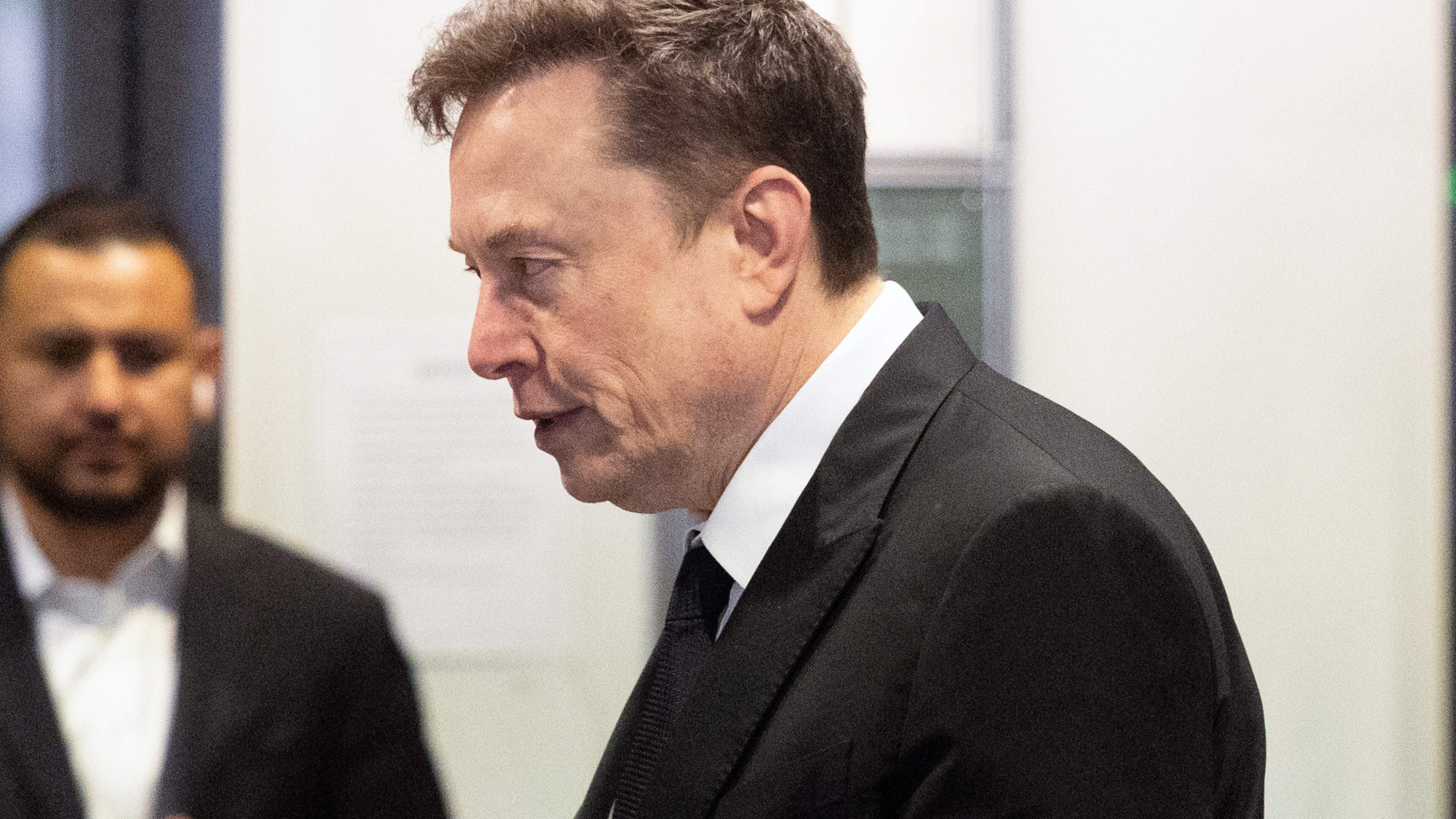 Adrian Weckler: The ridiculous and frightening world of Elon Musk just got a trillion times scarier