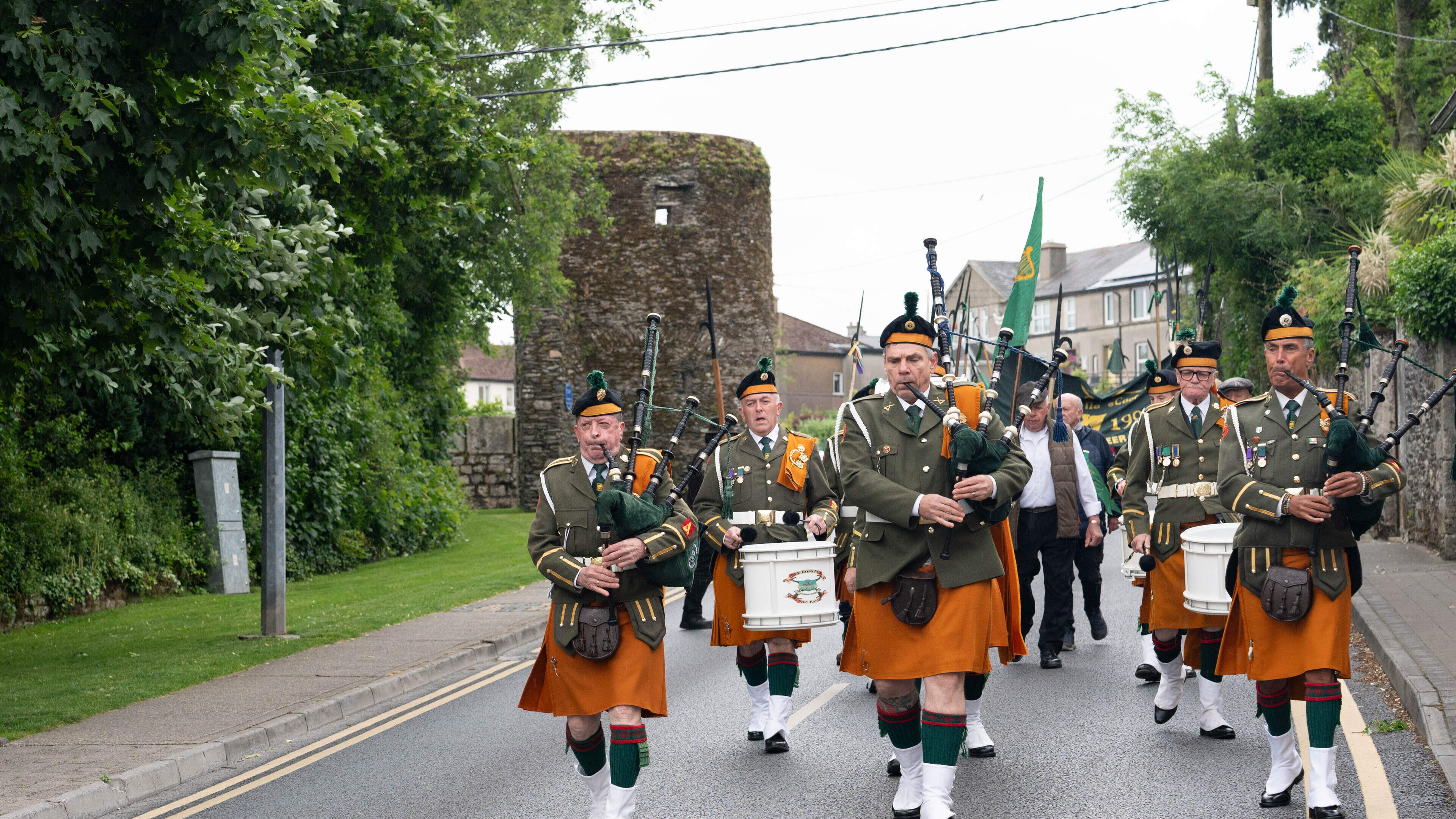 Restored cannons unveiled at Three Bullet Gate during Battle of New Ross commemoration